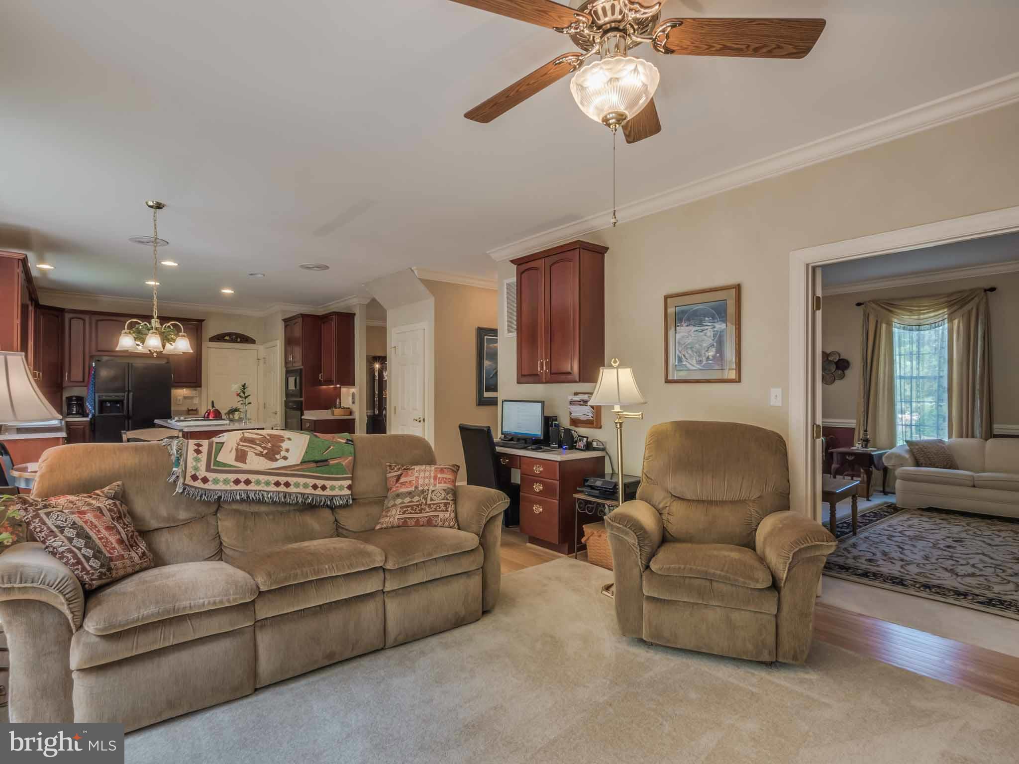 COVE POINT WOODS - Residential