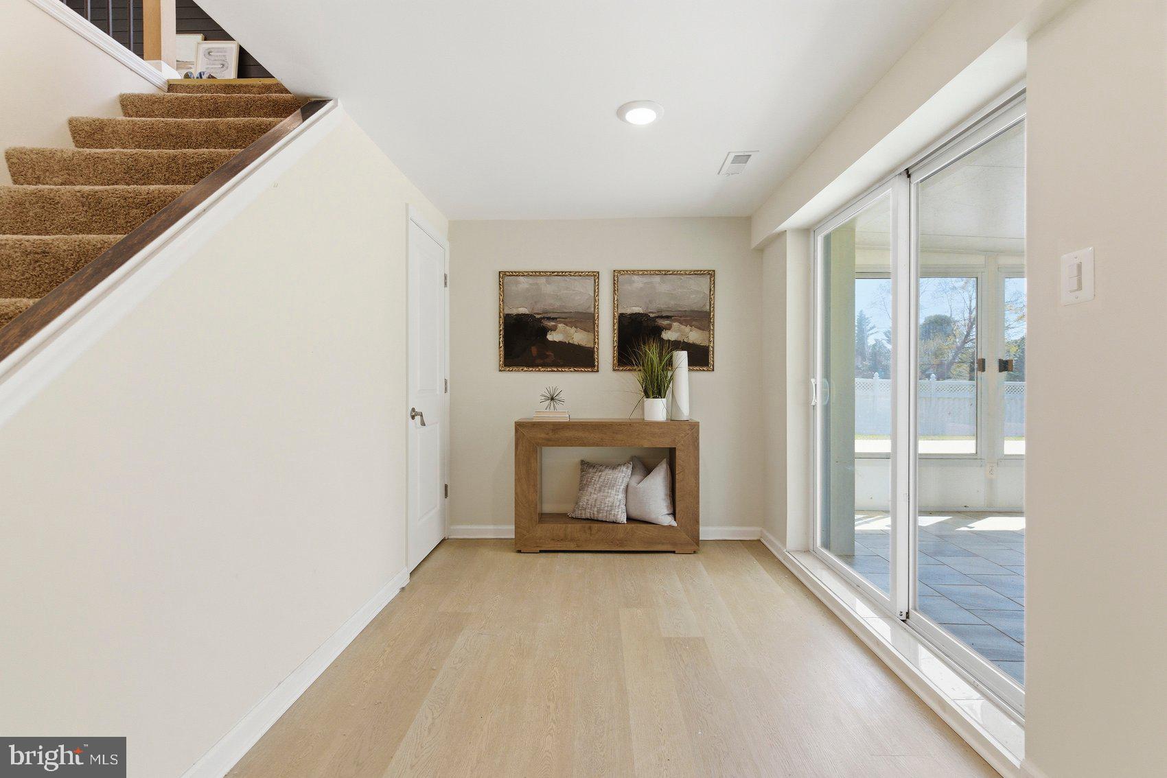 DUN ROVIN - Residential