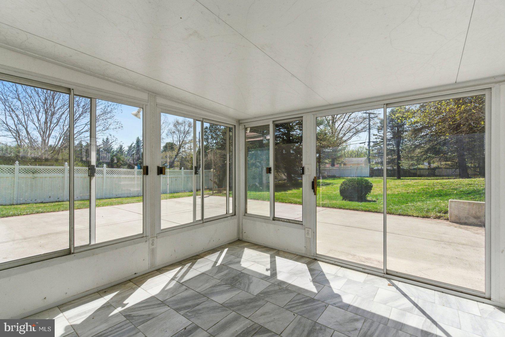 DUN ROVIN - Residential