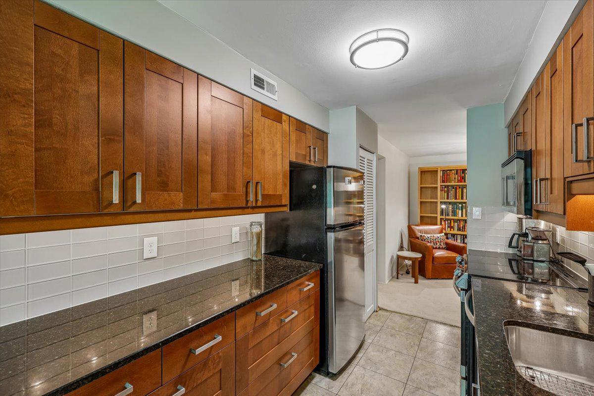 VILLAGE OVERLOOK - Residential