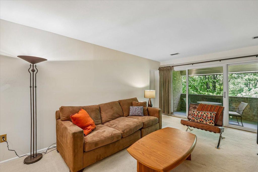 Photo of 401 Christopher Avenue #33, GAITHERSBURG, MD 20879 (MLS # MDMC2229566)