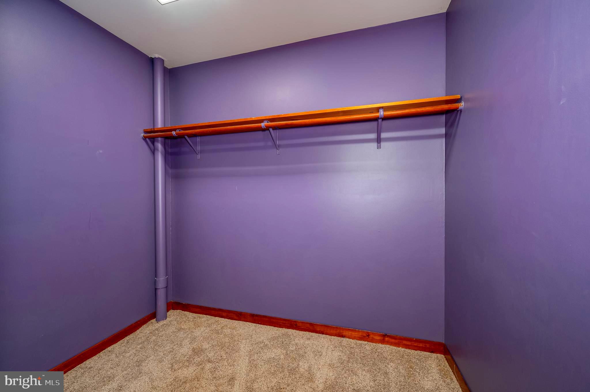 MIDDLE RIDGE ESTATES - Residential