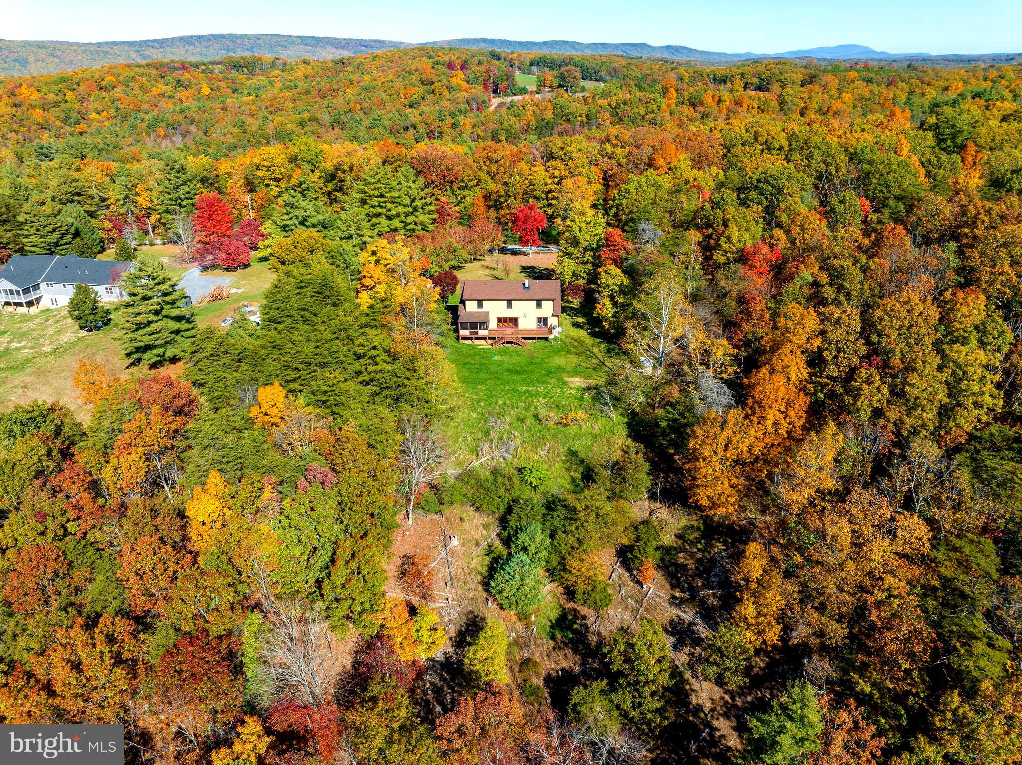 MIDDLE RIDGE ESTATES - Residential