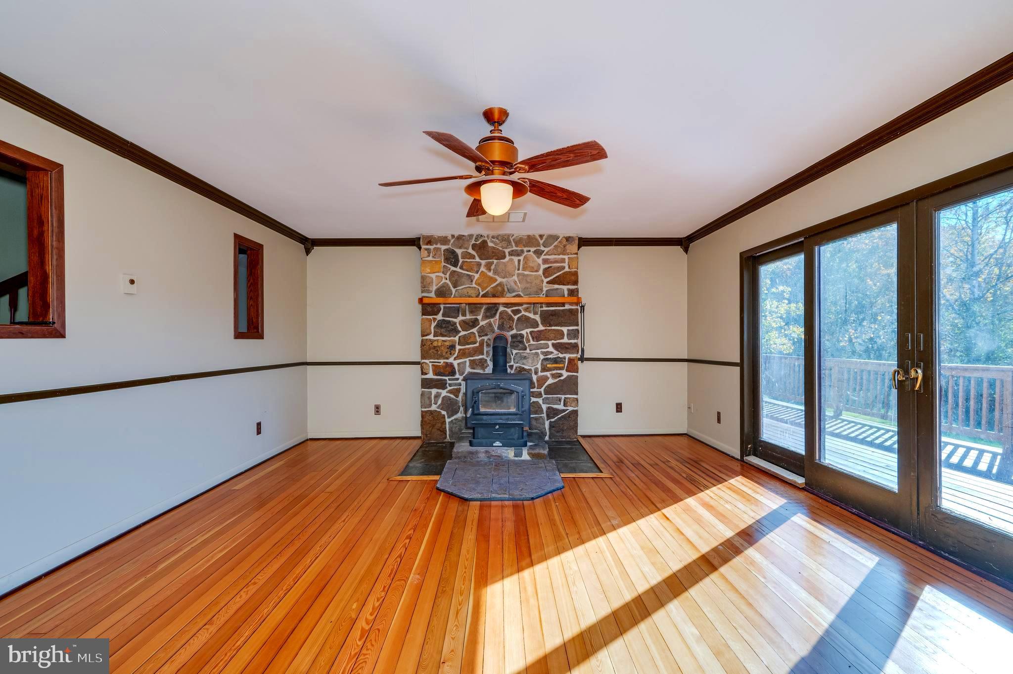 MIDDLE RIDGE ESTATES - Residential