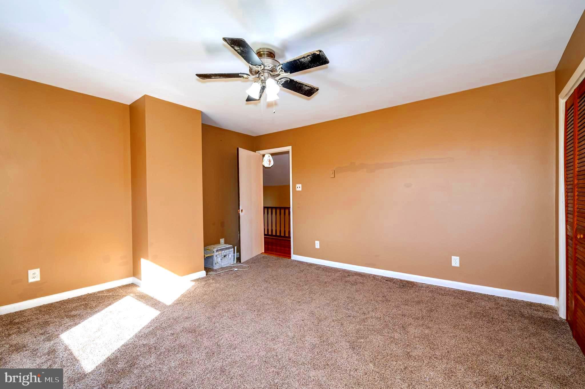 MIDDLE RIDGE ESTATES - Residential