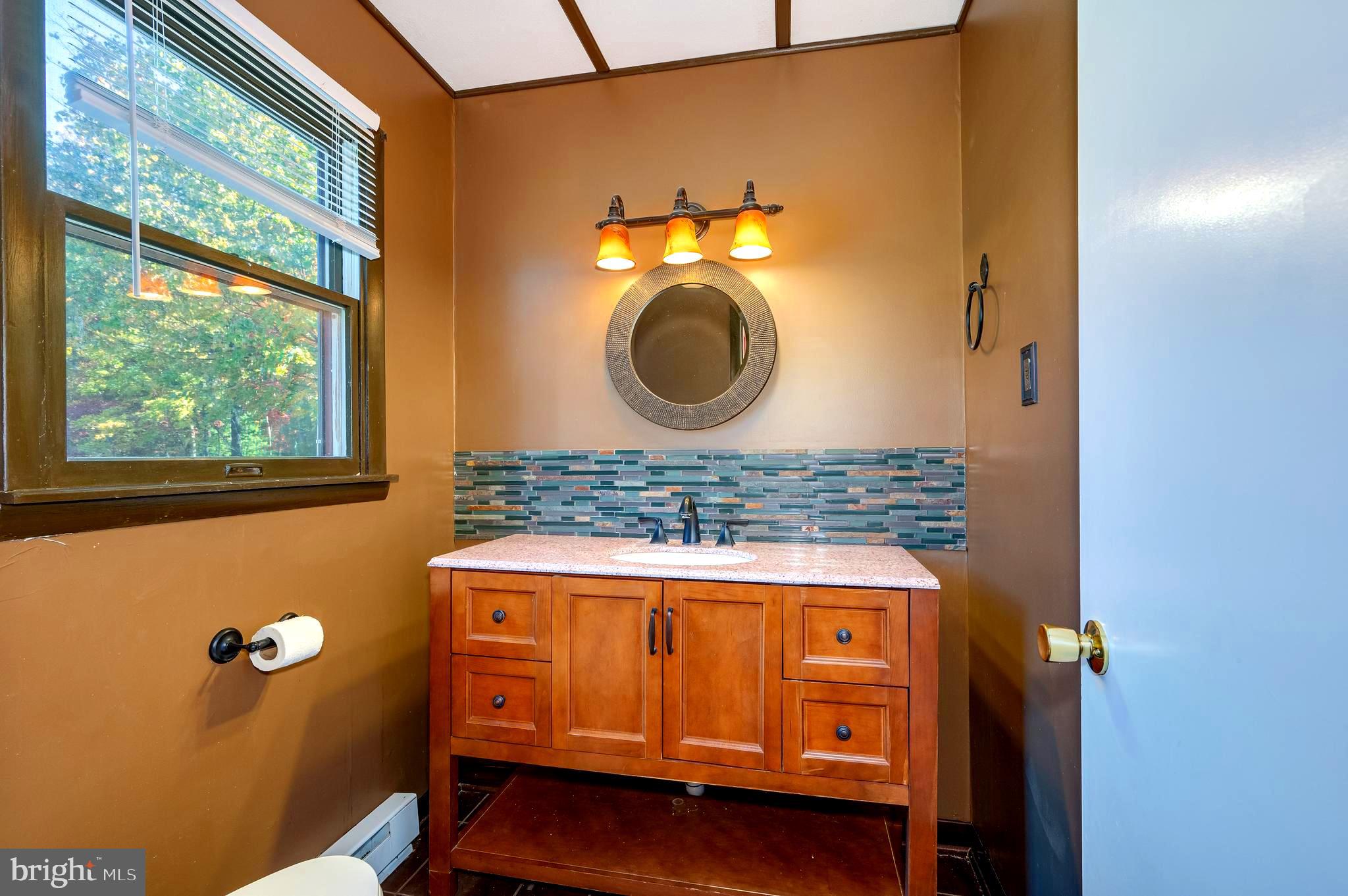 MIDDLE RIDGE ESTATES - Residential