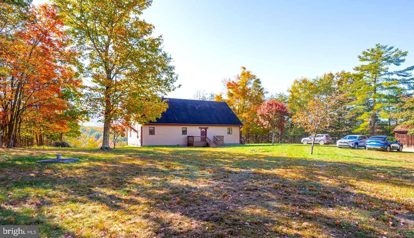 MIDDLE RIDGE ESTATES - Residential