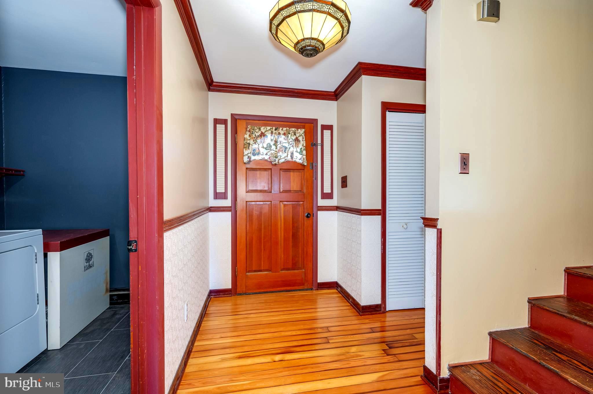 MIDDLE RIDGE ESTATES - Residential