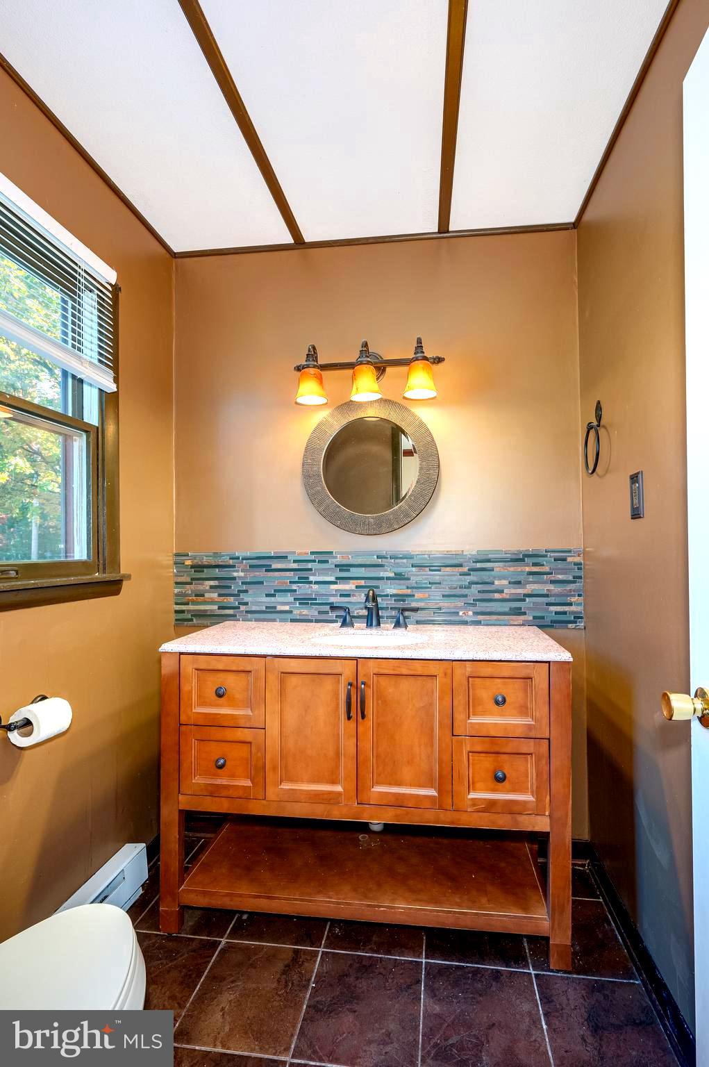 MIDDLE RIDGE ESTATES - Residential