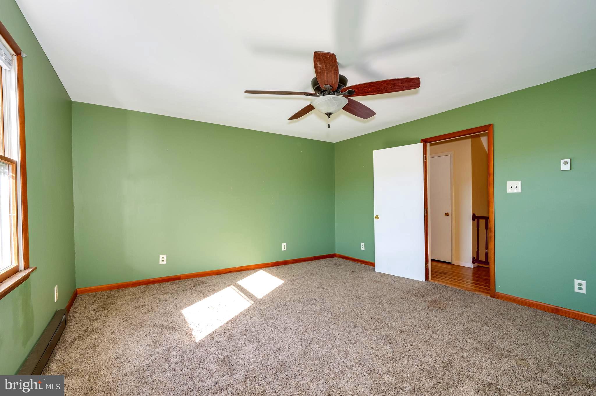 MIDDLE RIDGE ESTATES - Residential