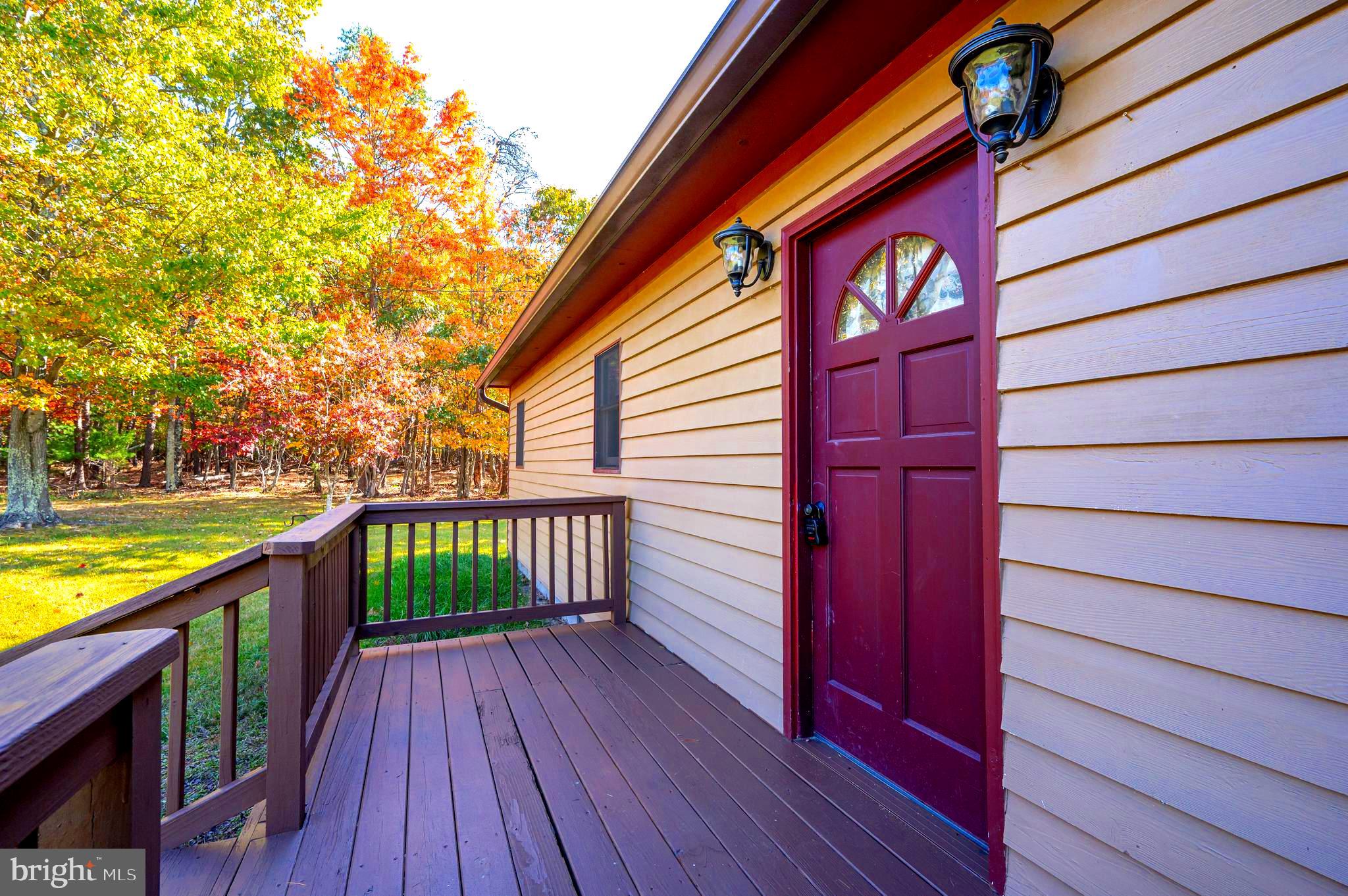 MIDDLE RIDGE ESTATES - Residential