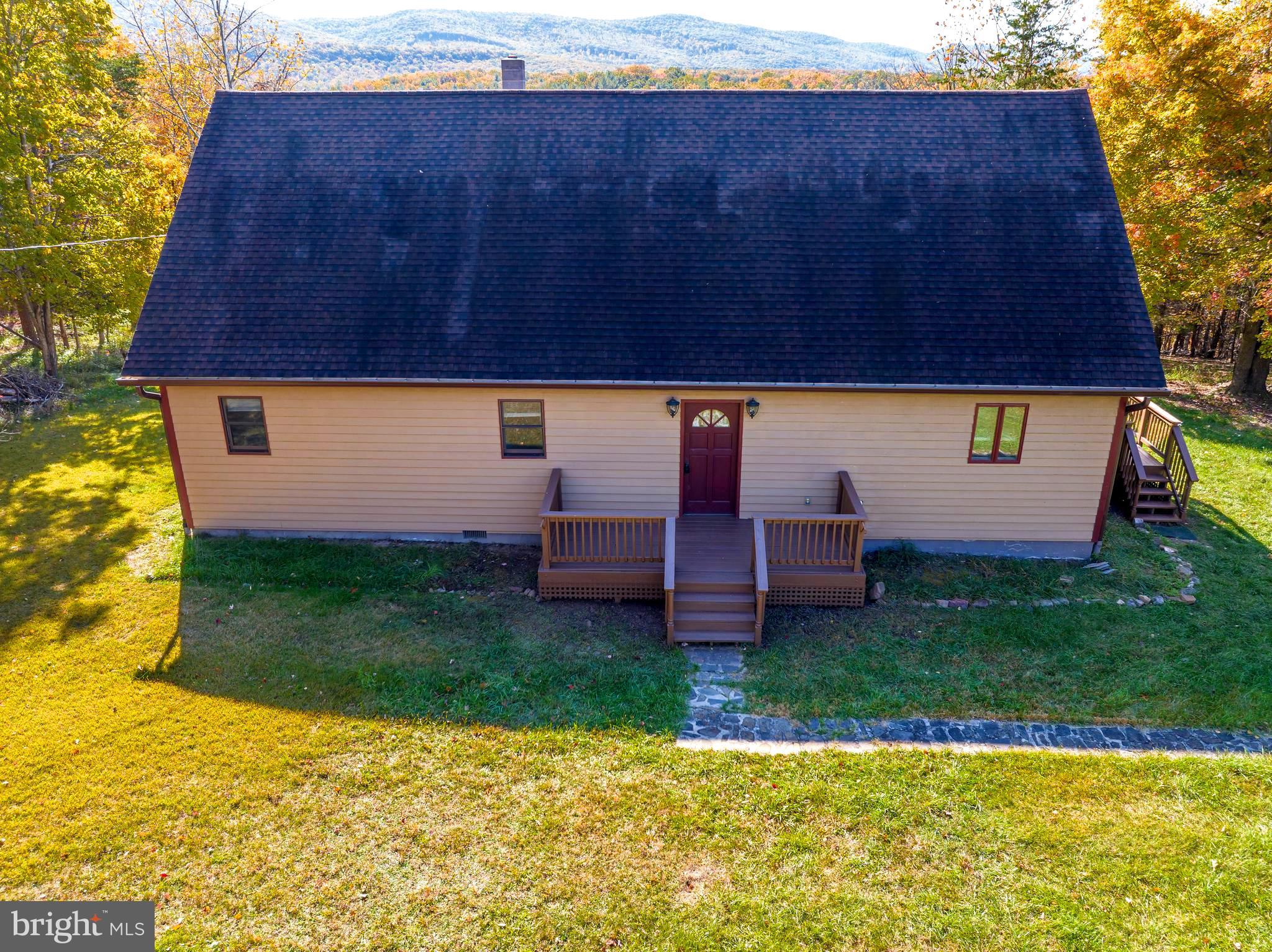 MIDDLE RIDGE ESTATES - Residential