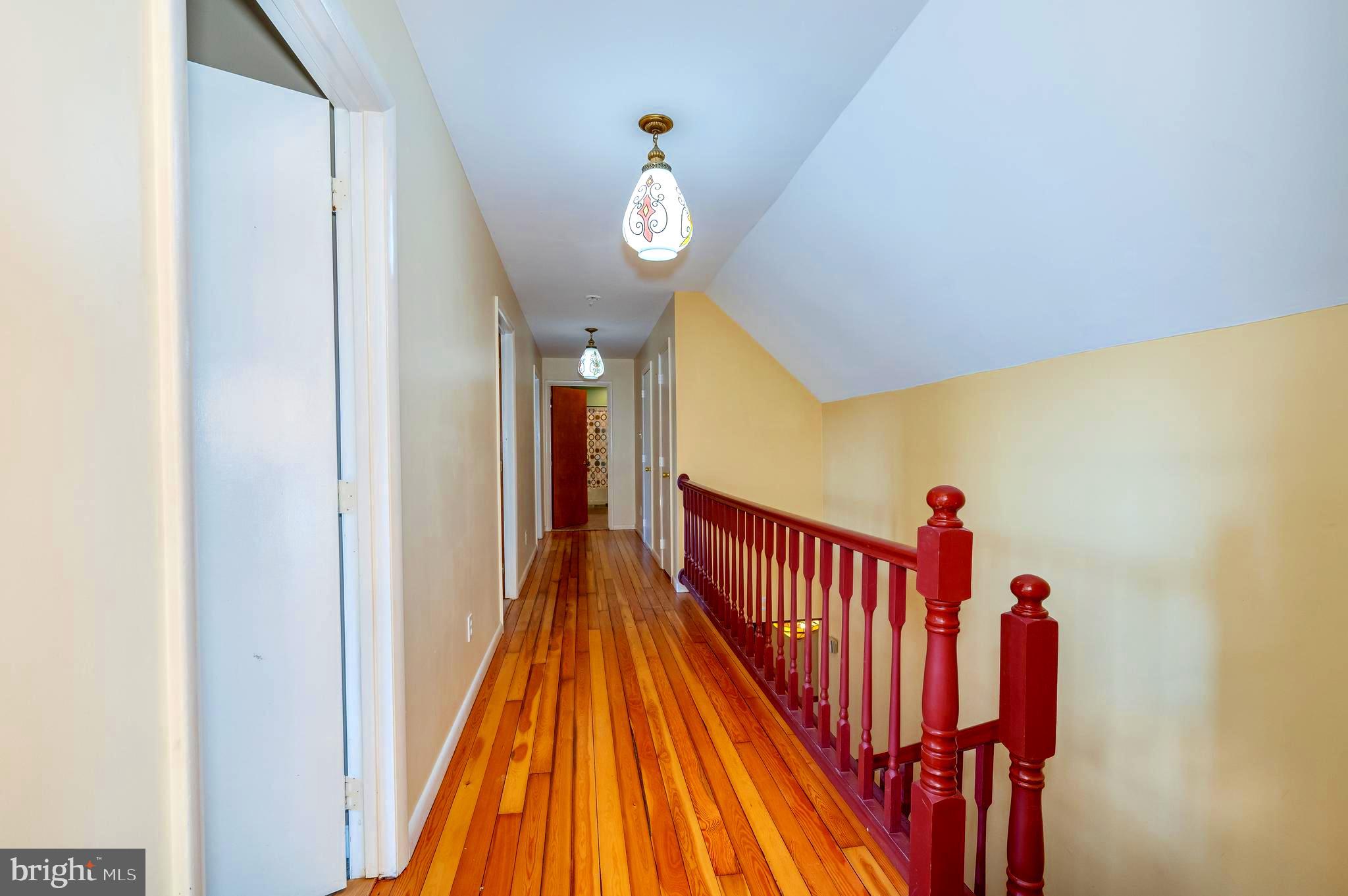 MIDDLE RIDGE ESTATES - Residential