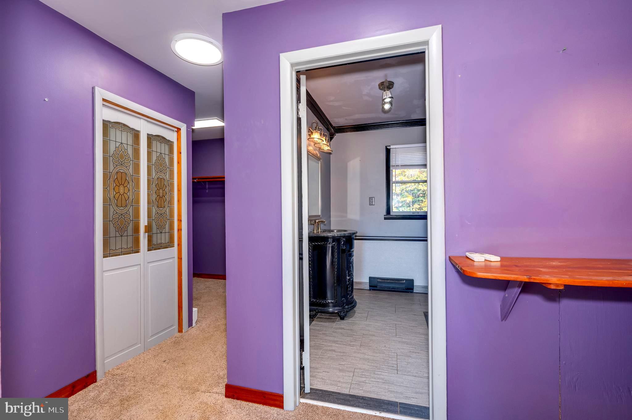 MIDDLE RIDGE ESTATES - Residential