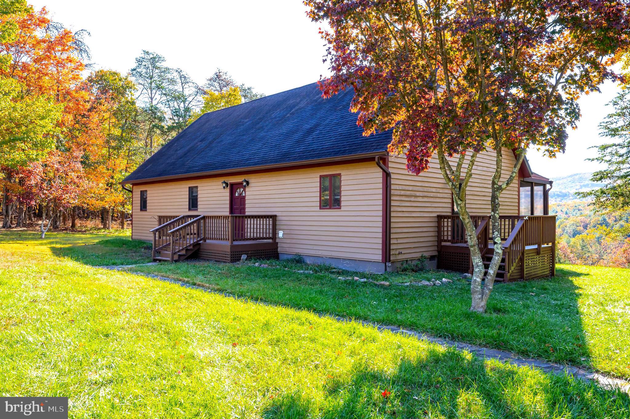 MIDDLE RIDGE ESTATES - Residential