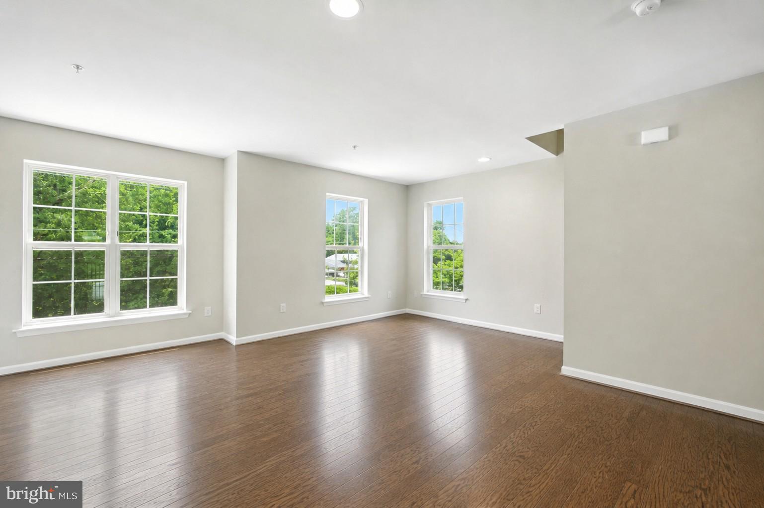 GATEWAY - Residential