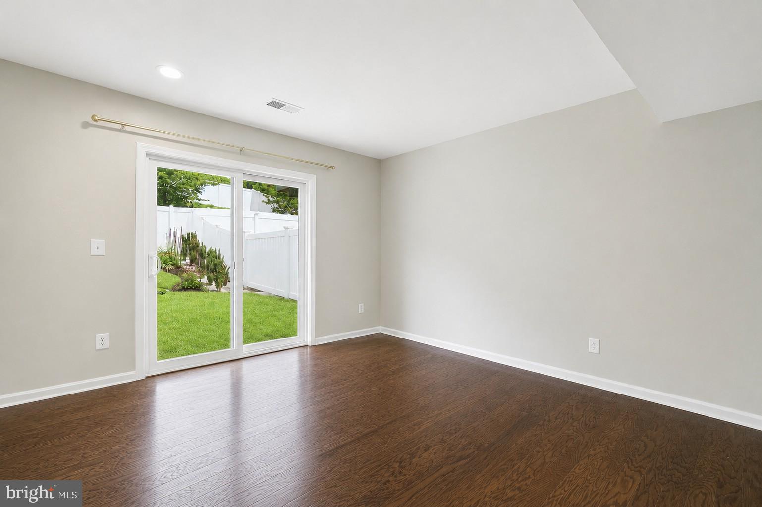 GATEWAY - Residential