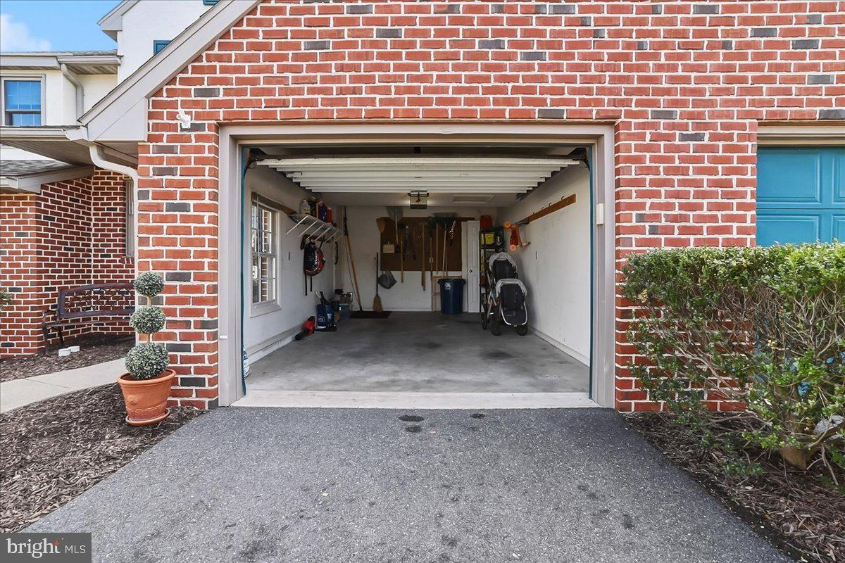 SUMMERFIELD AT ELVERSON - Residential