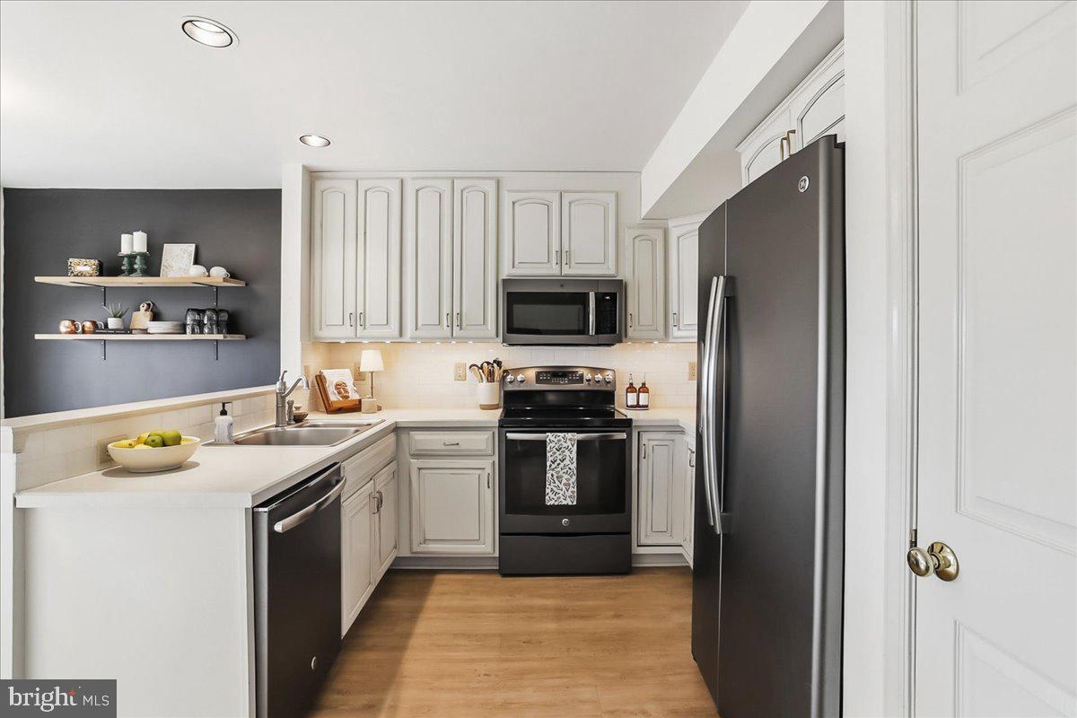 SUMMERFIELD AT ELVERSON - Residential