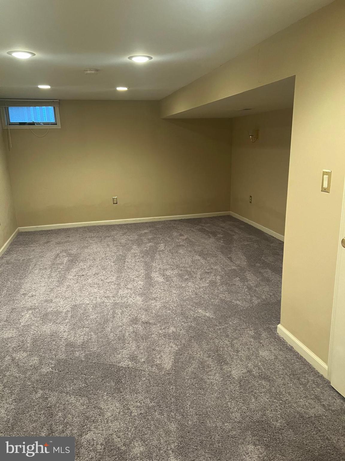 OWINGS MILLS - Residential