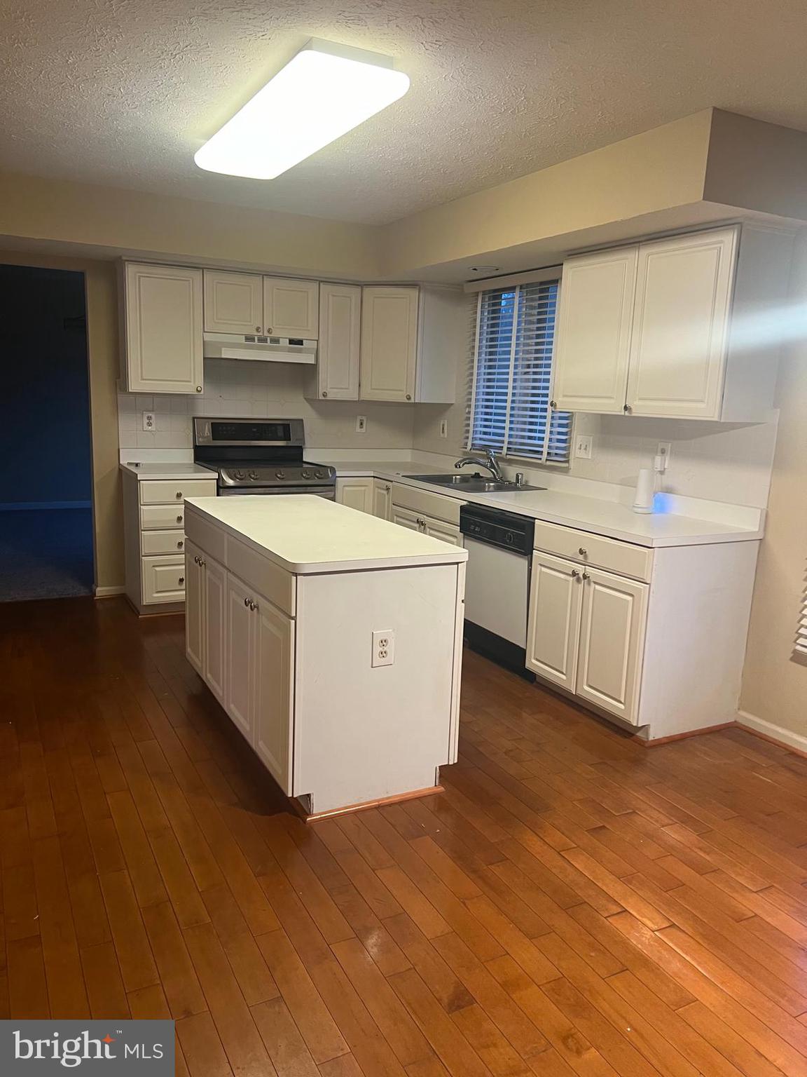 OWINGS MILLS - Residential