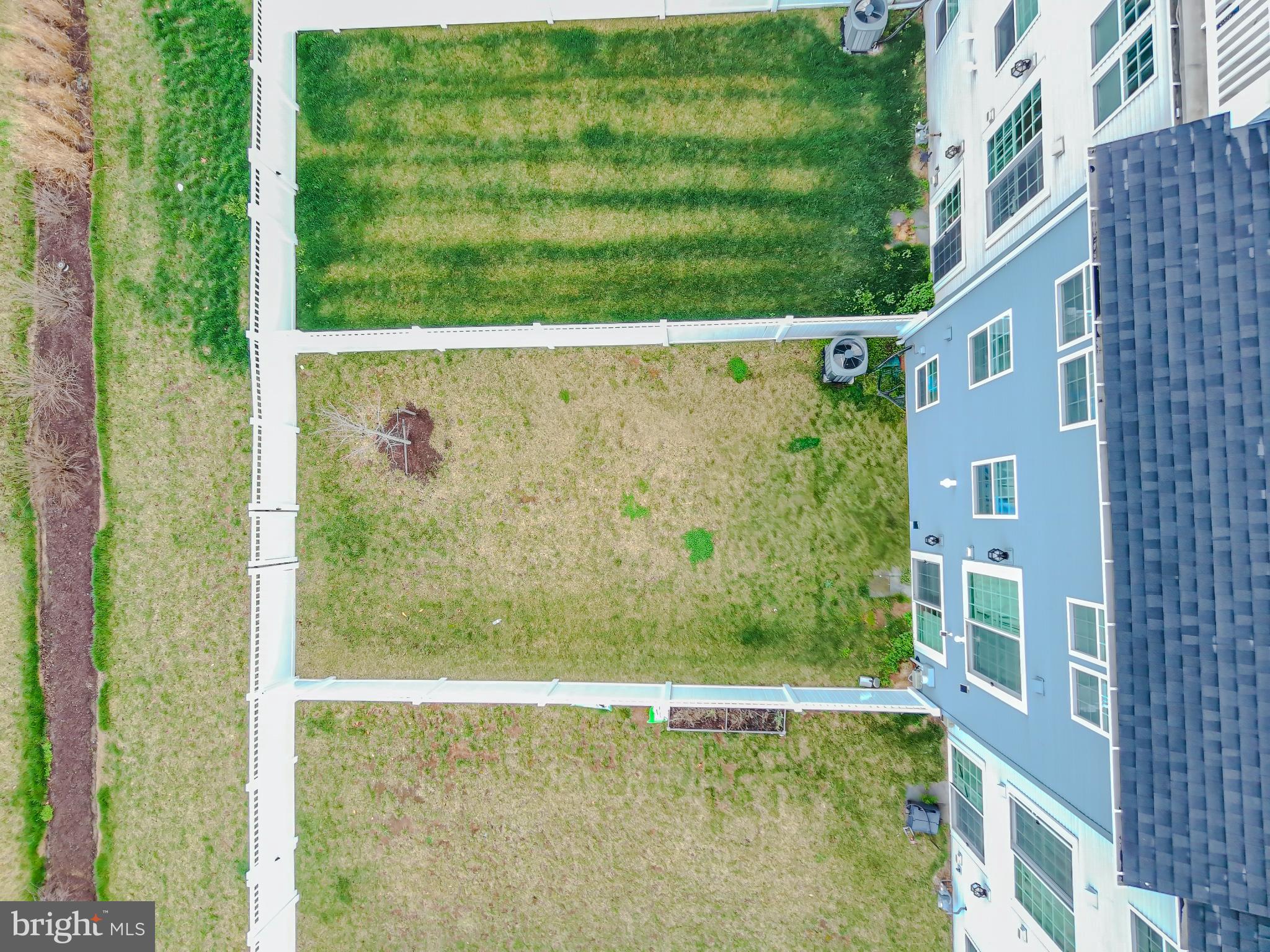 MARLBORO RIDGE - Residential