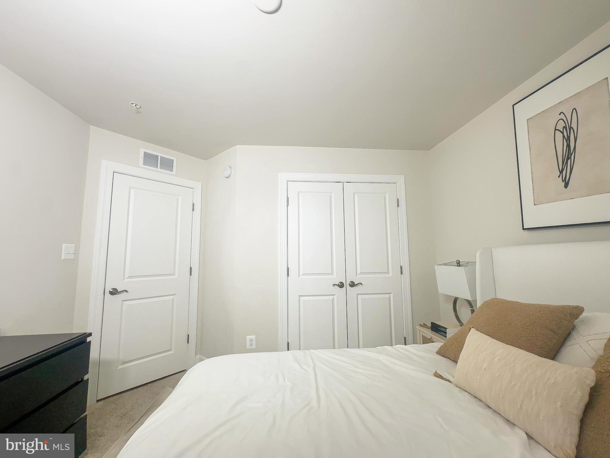 MARLBORO RIDGE - Residential