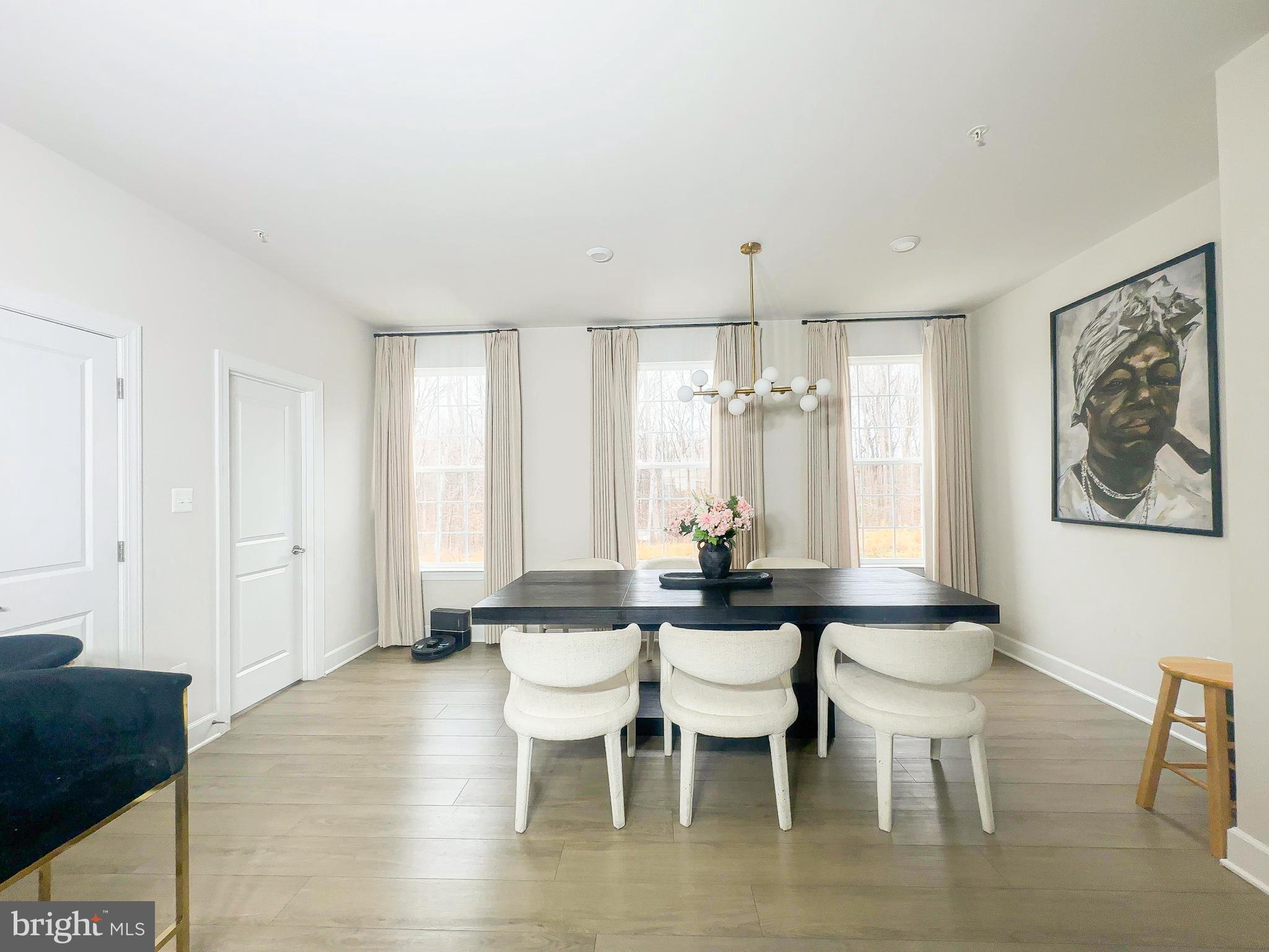 MARLBORO RIDGE - Residential