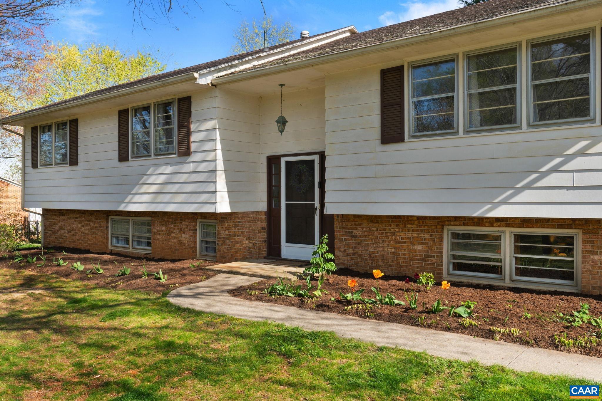 WALNUT GROVE FARM - Residential