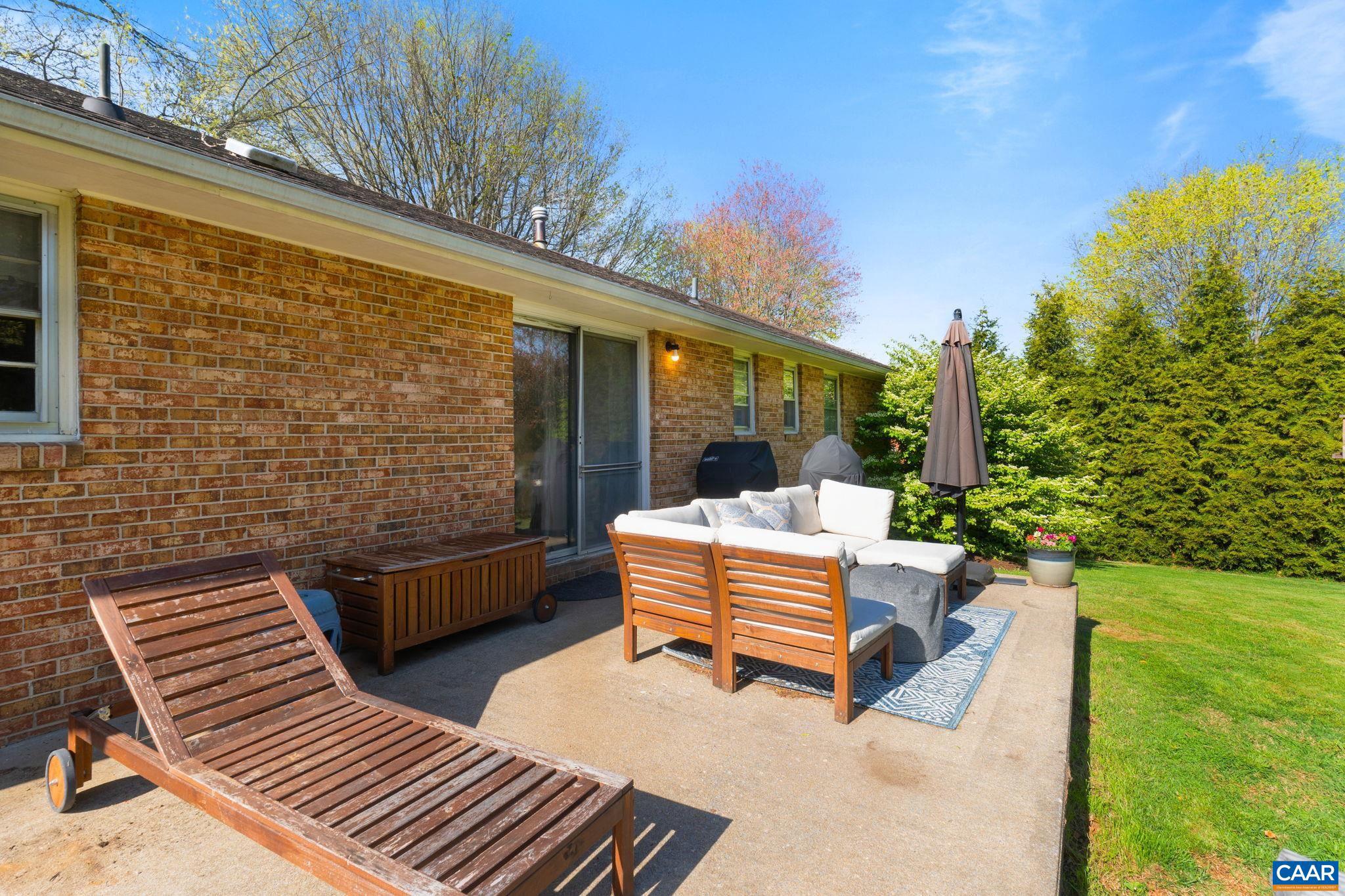 WALNUT GROVE FARM - Residential