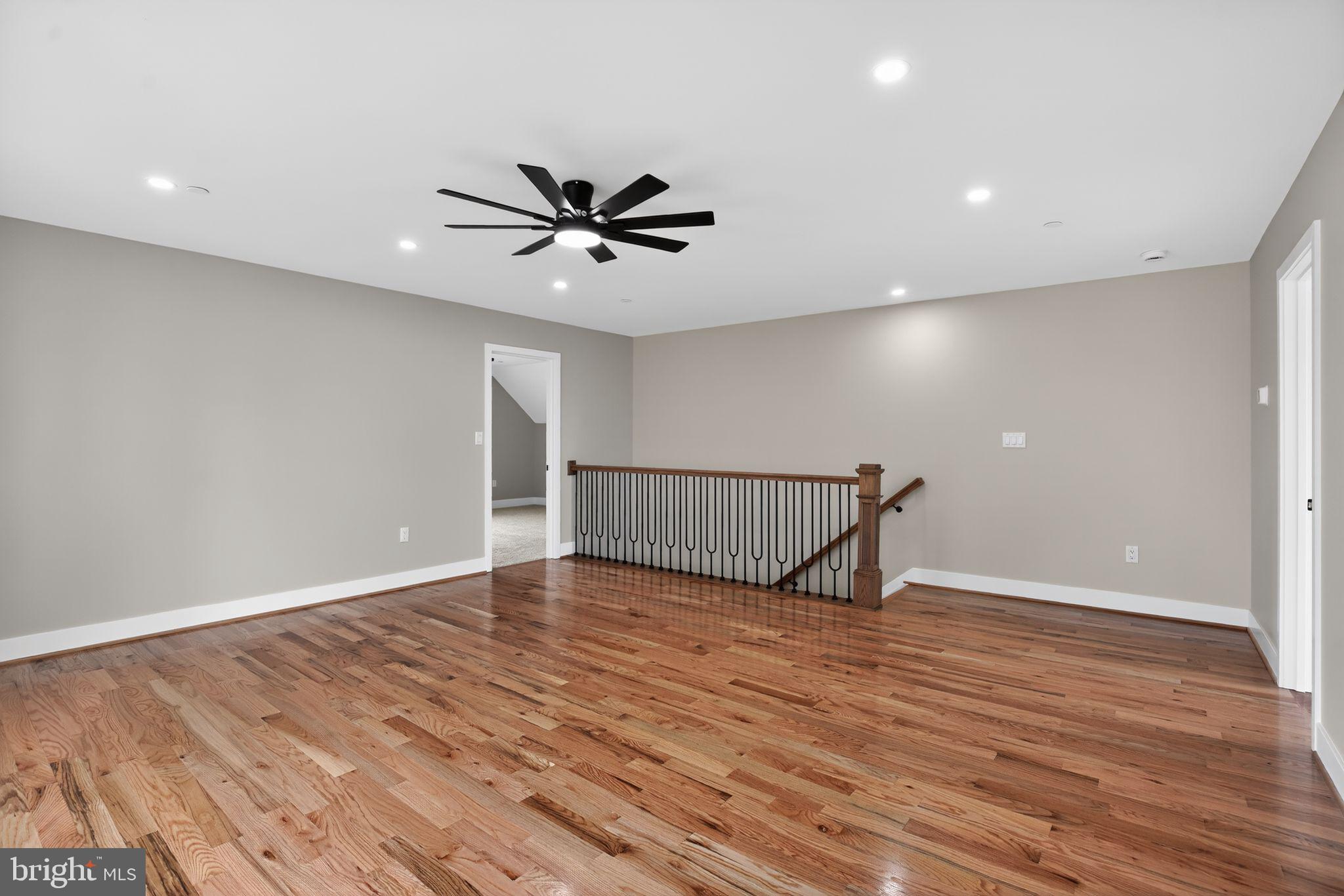 AVONDALE - Residential