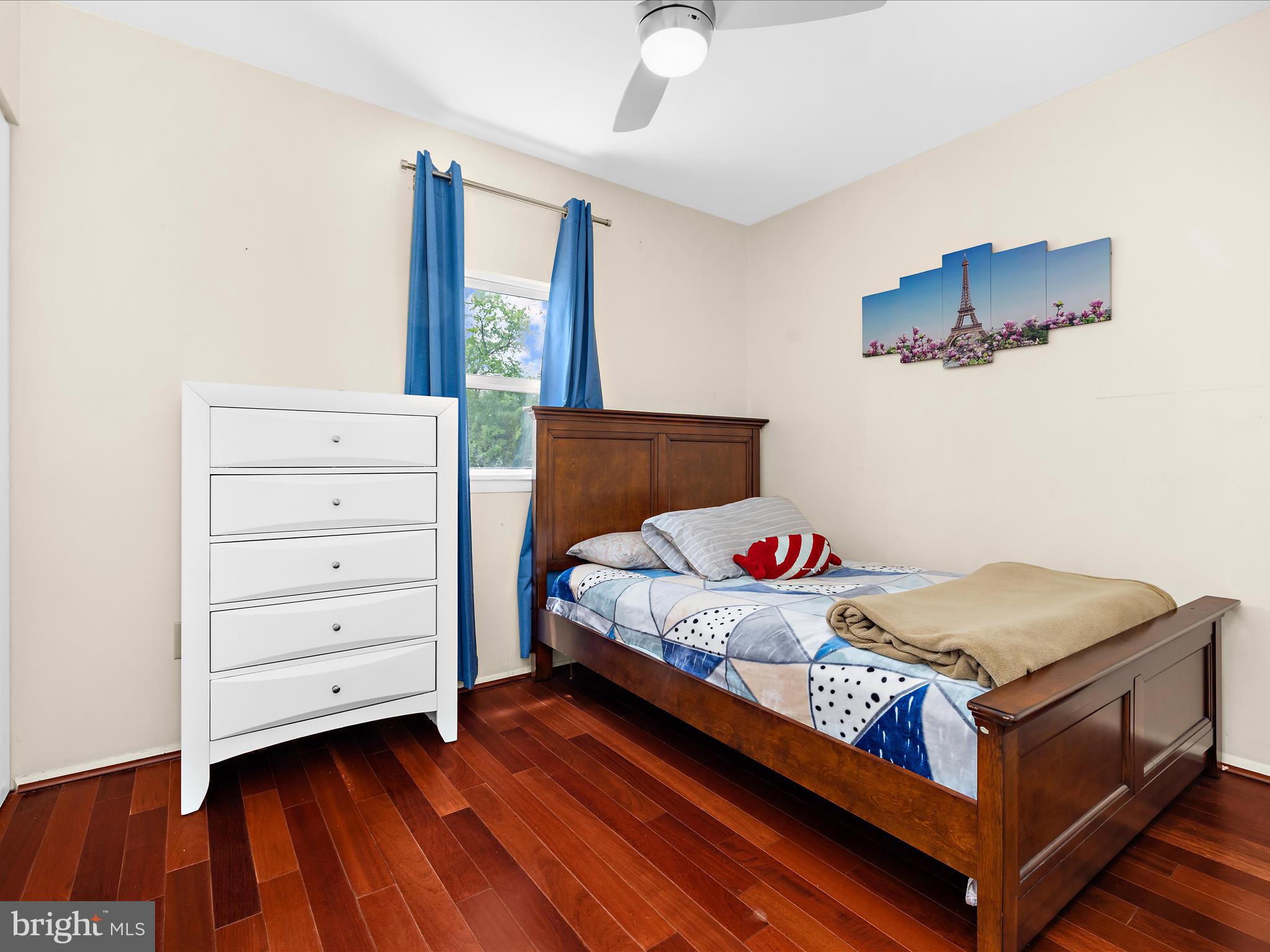 RIVERA BEACH - Residential