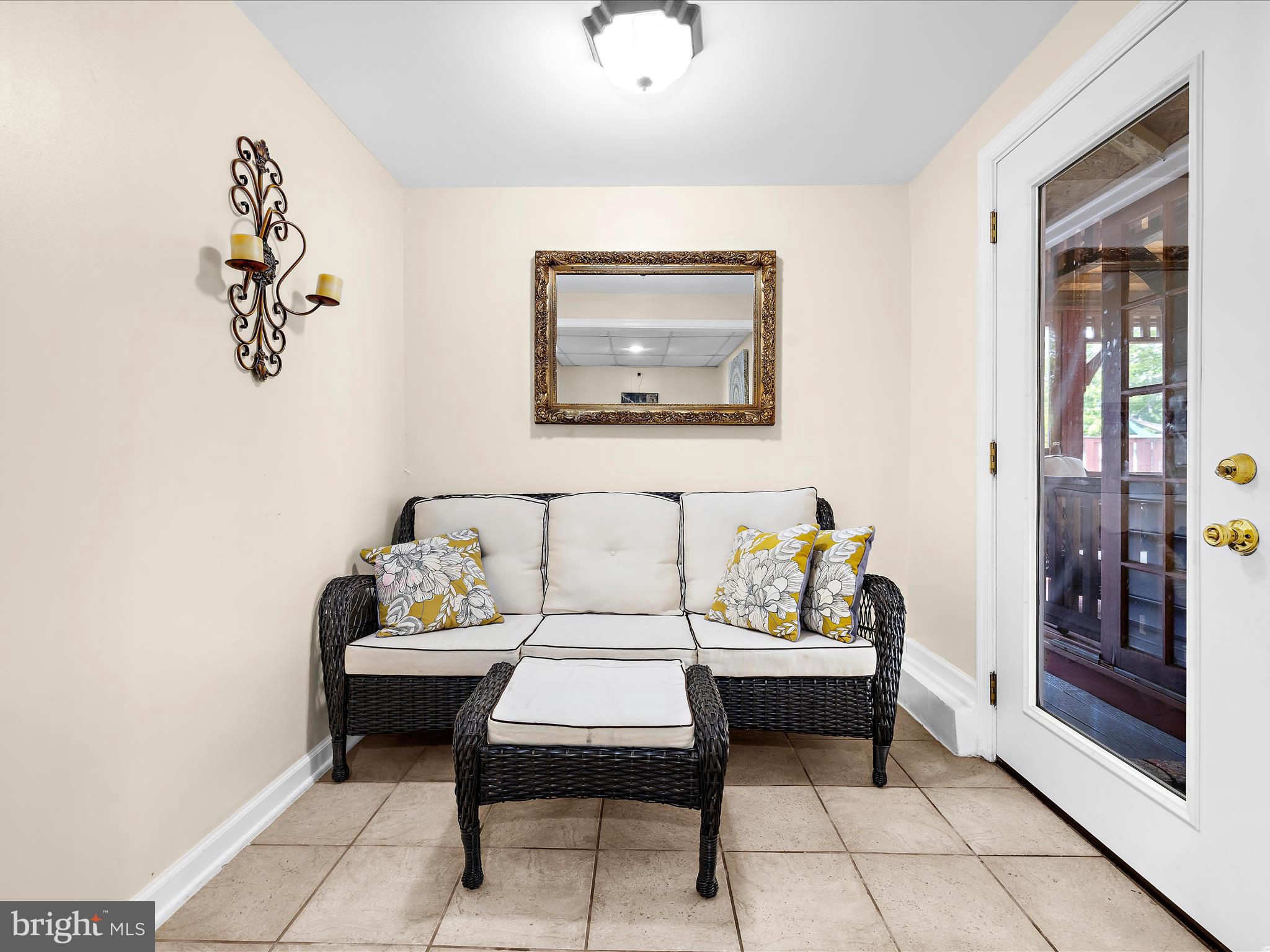 RIVERA BEACH - Residential