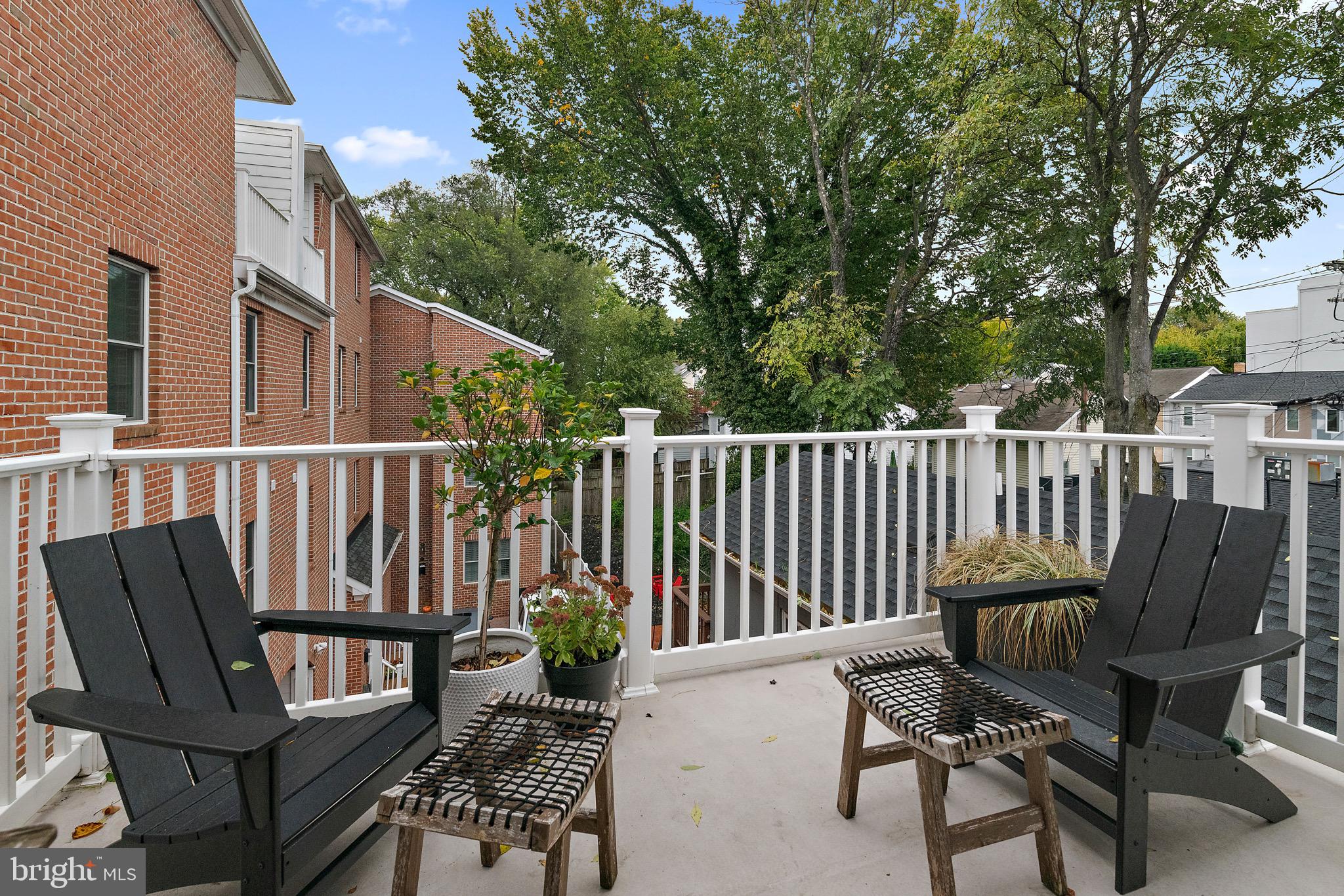 HISTORIC DISTRICT - Residential