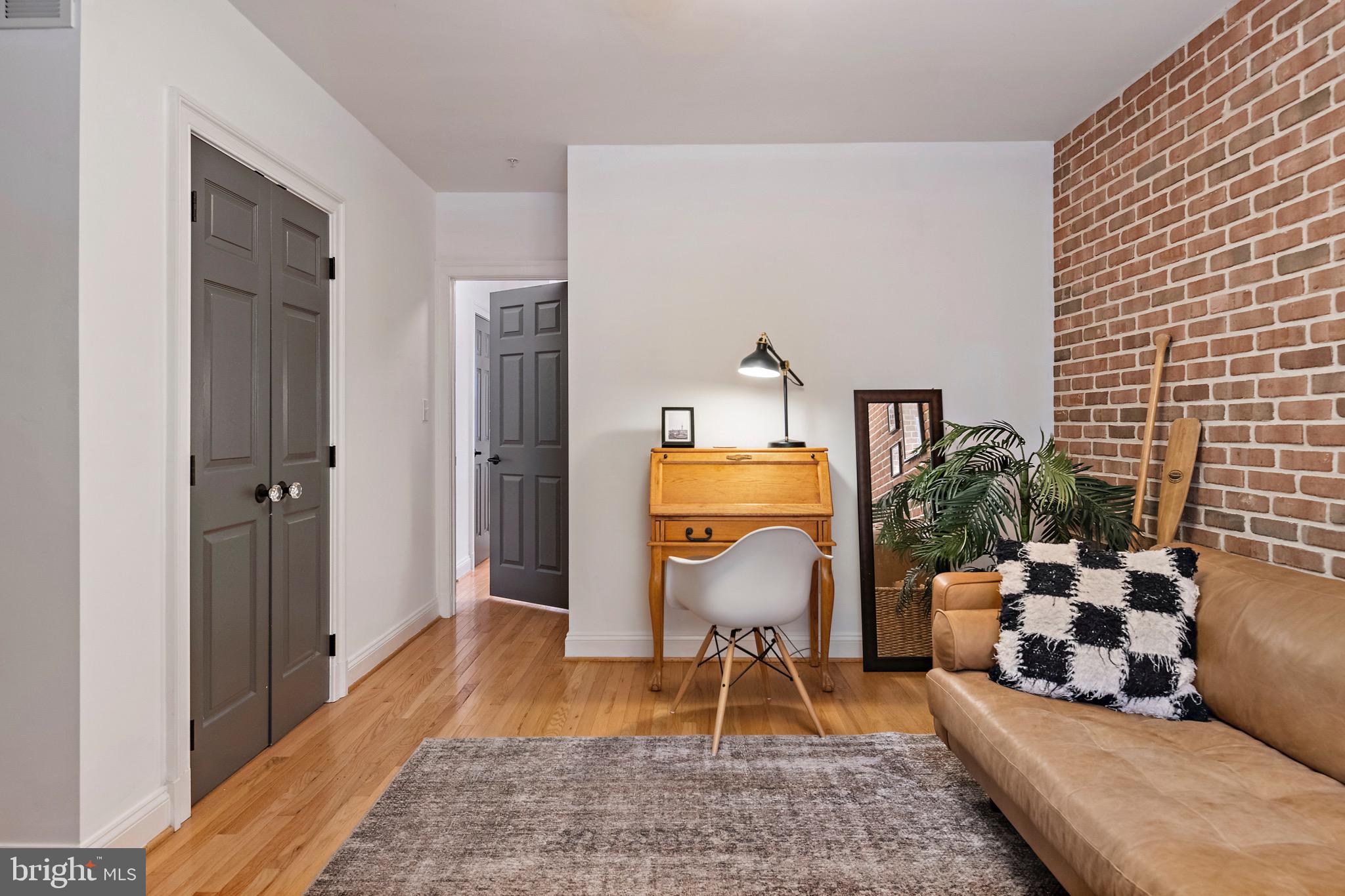 HISTORIC DISTRICT - Residential