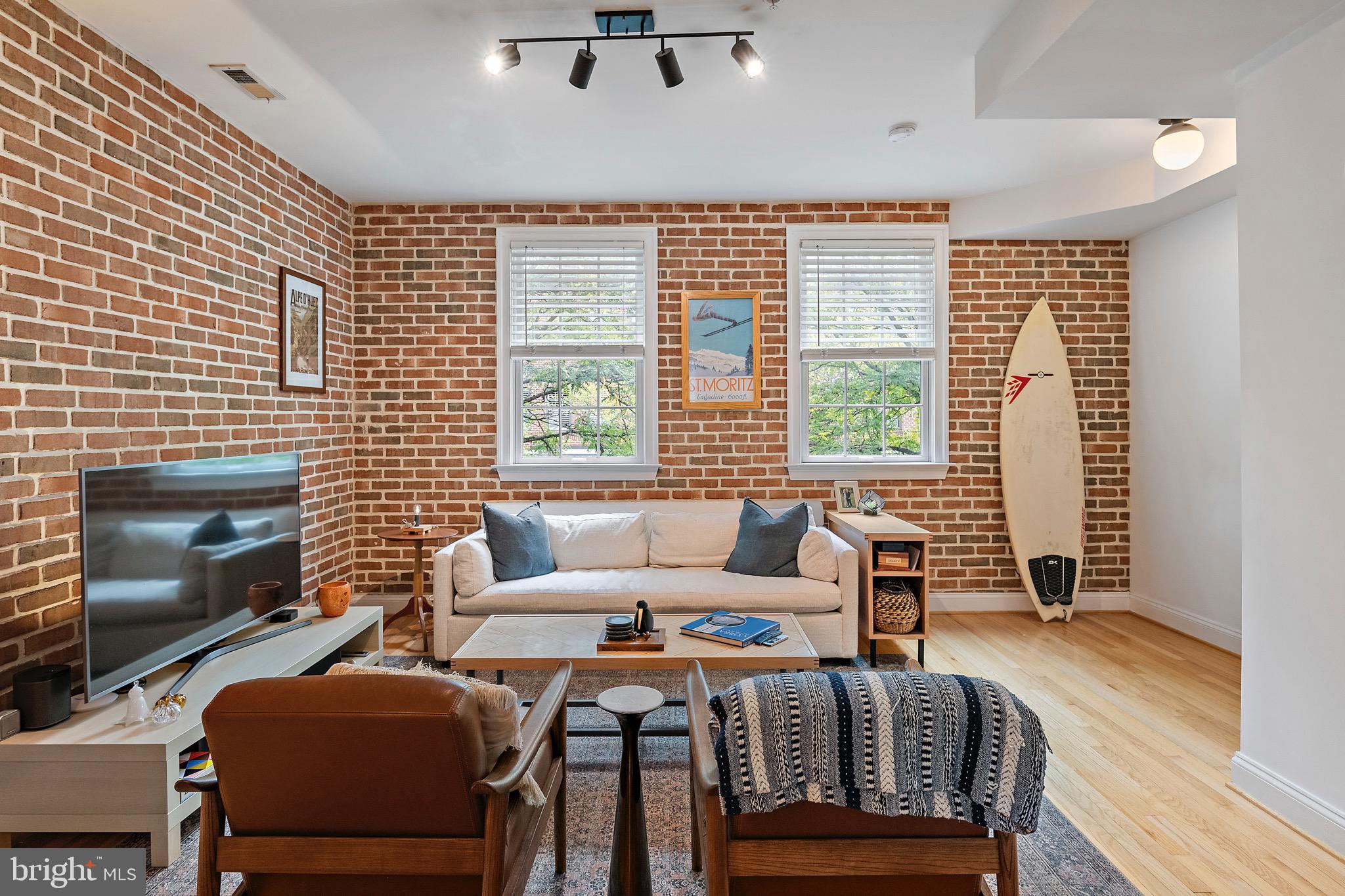 HISTORIC DISTRICT - Residential