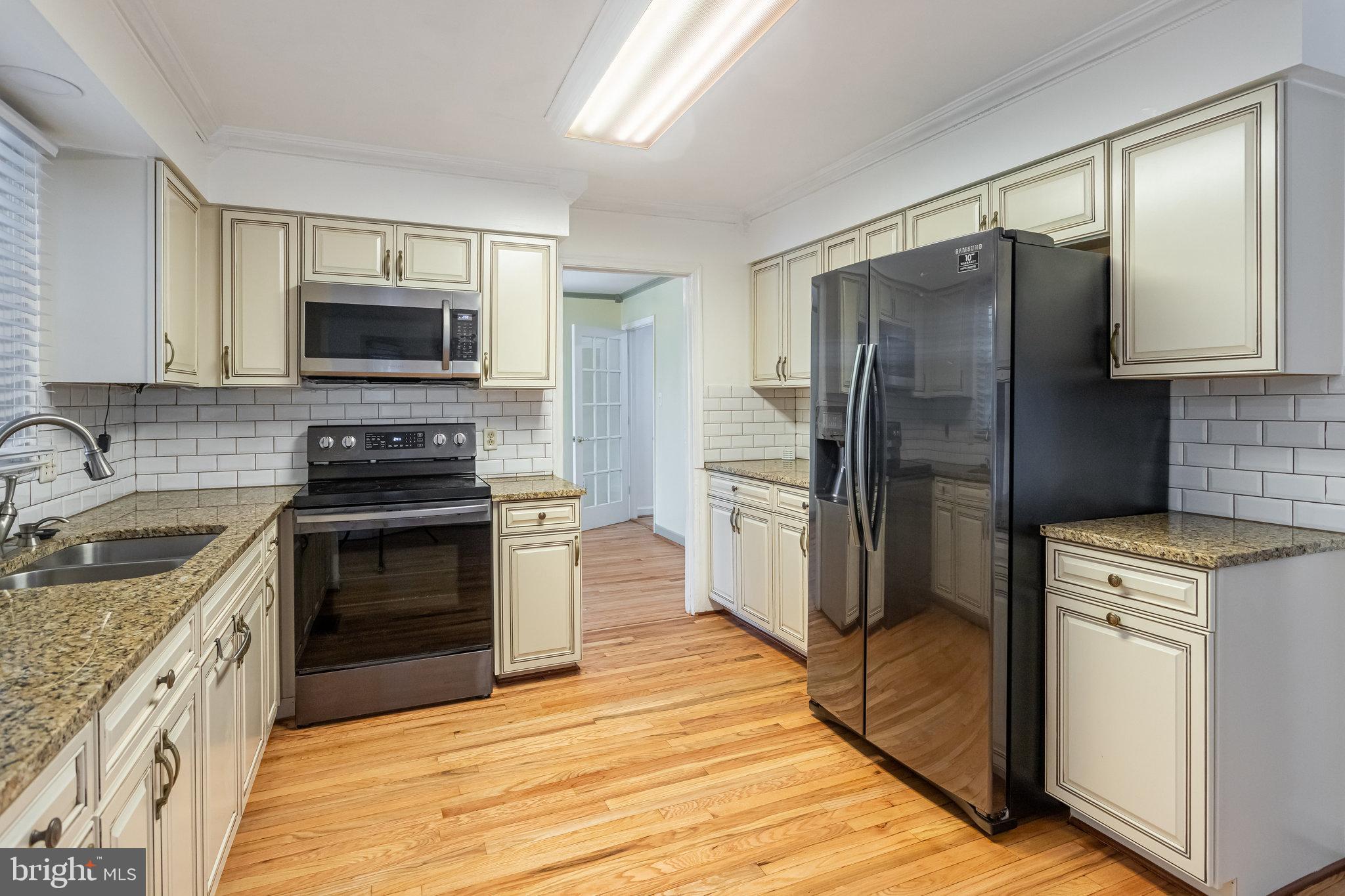 BEAUCLAIRE PLANTATION - Residential