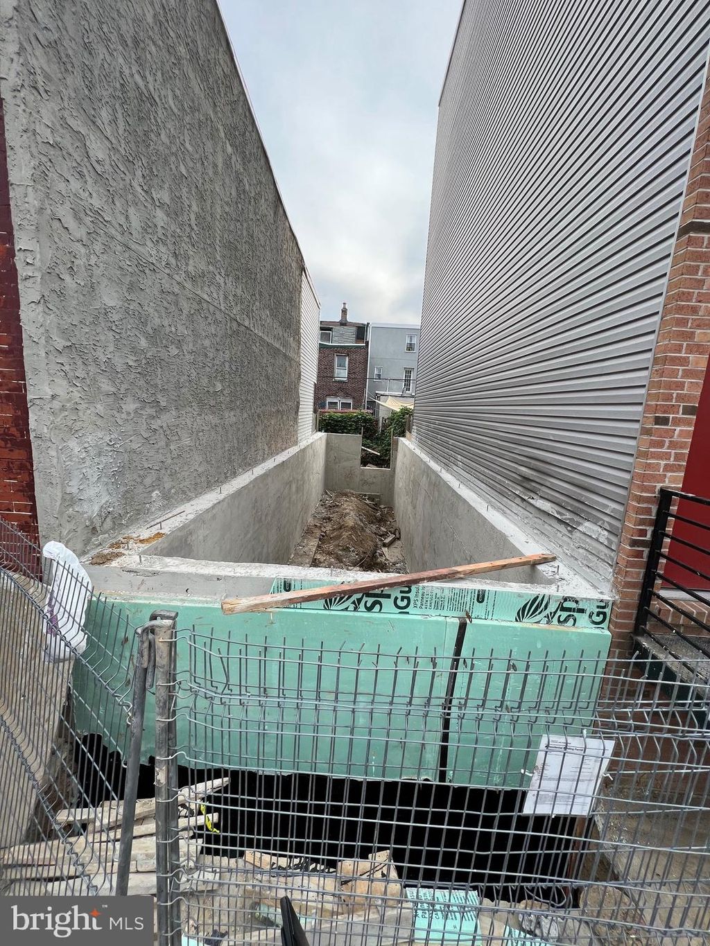 Photo of 1924 E Oakdale Street, PHILADELPHIA, PA 19125 (MLS # PAPH2564472)