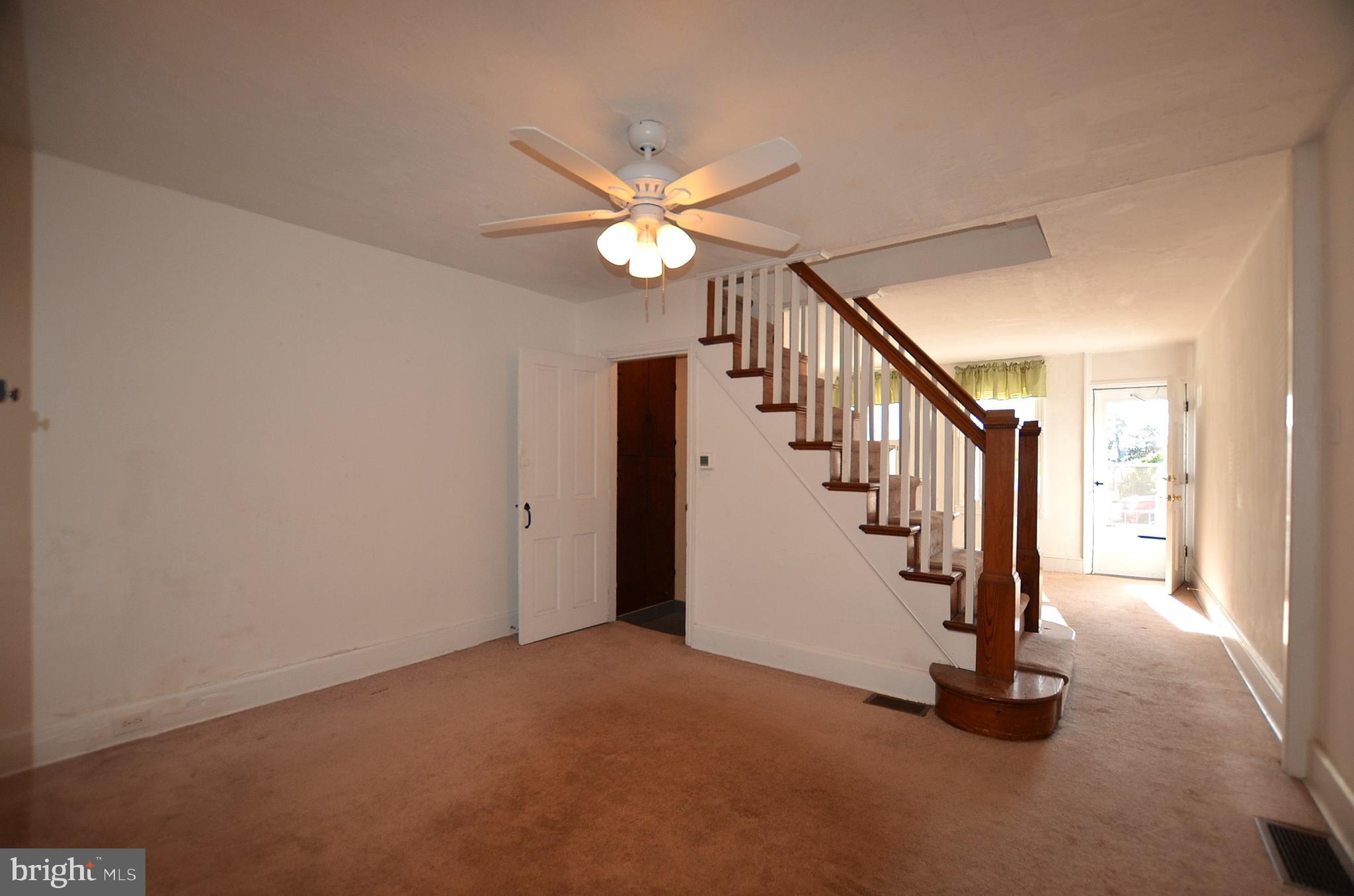 OLD NEW CASTLE - Residential