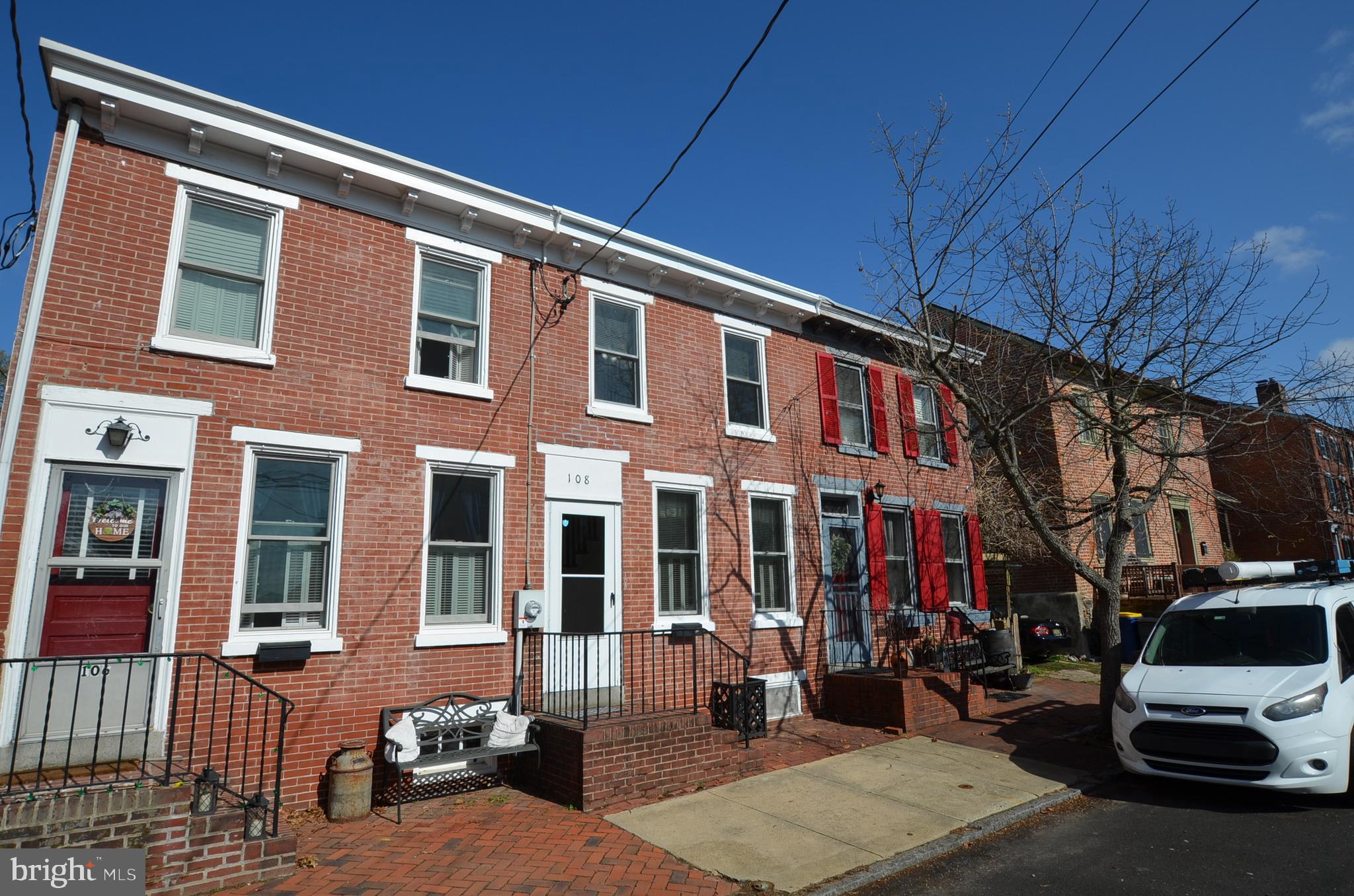 OLD NEW CASTLE - Residential