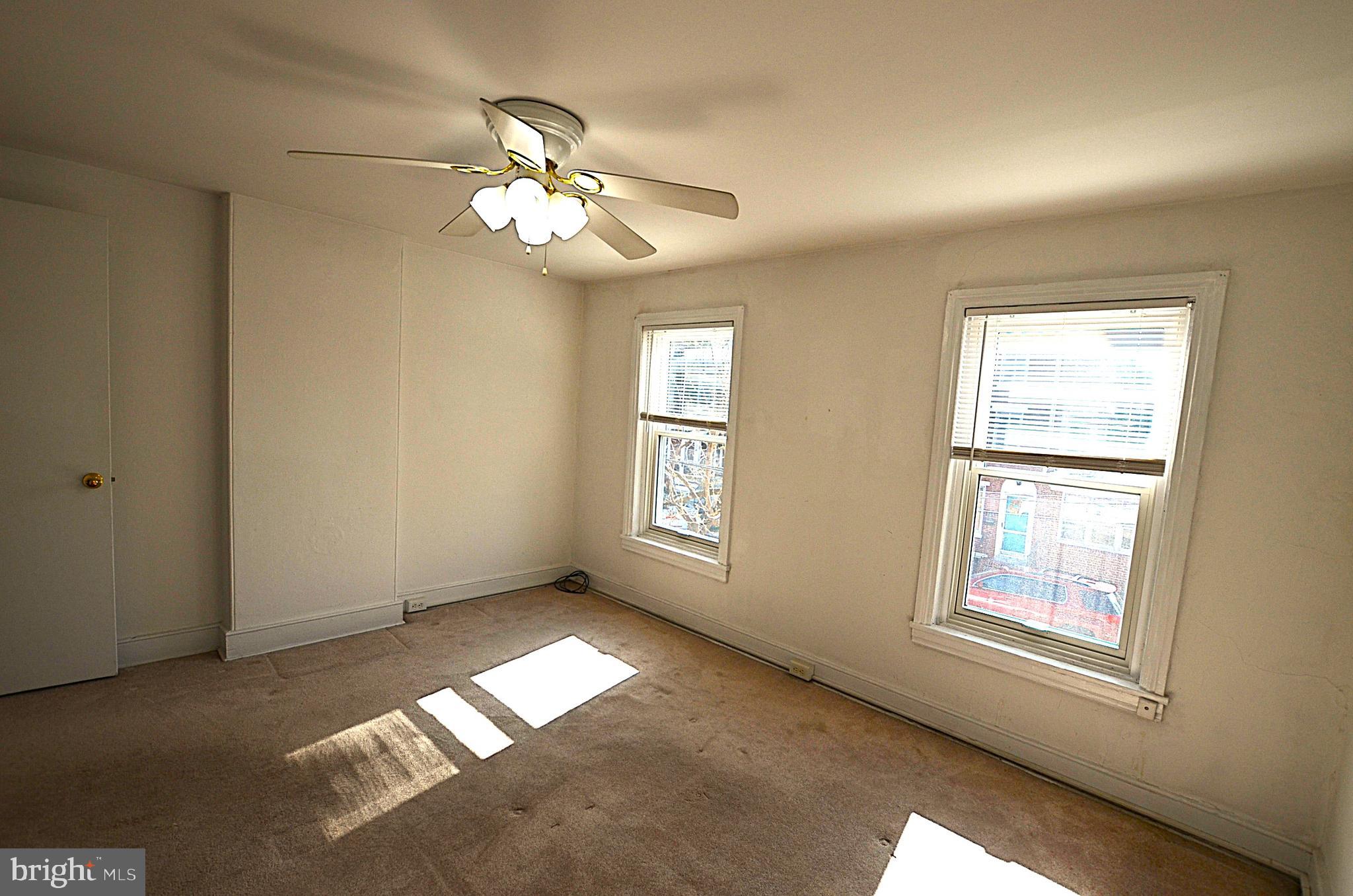 OLD NEW CASTLE - Residential