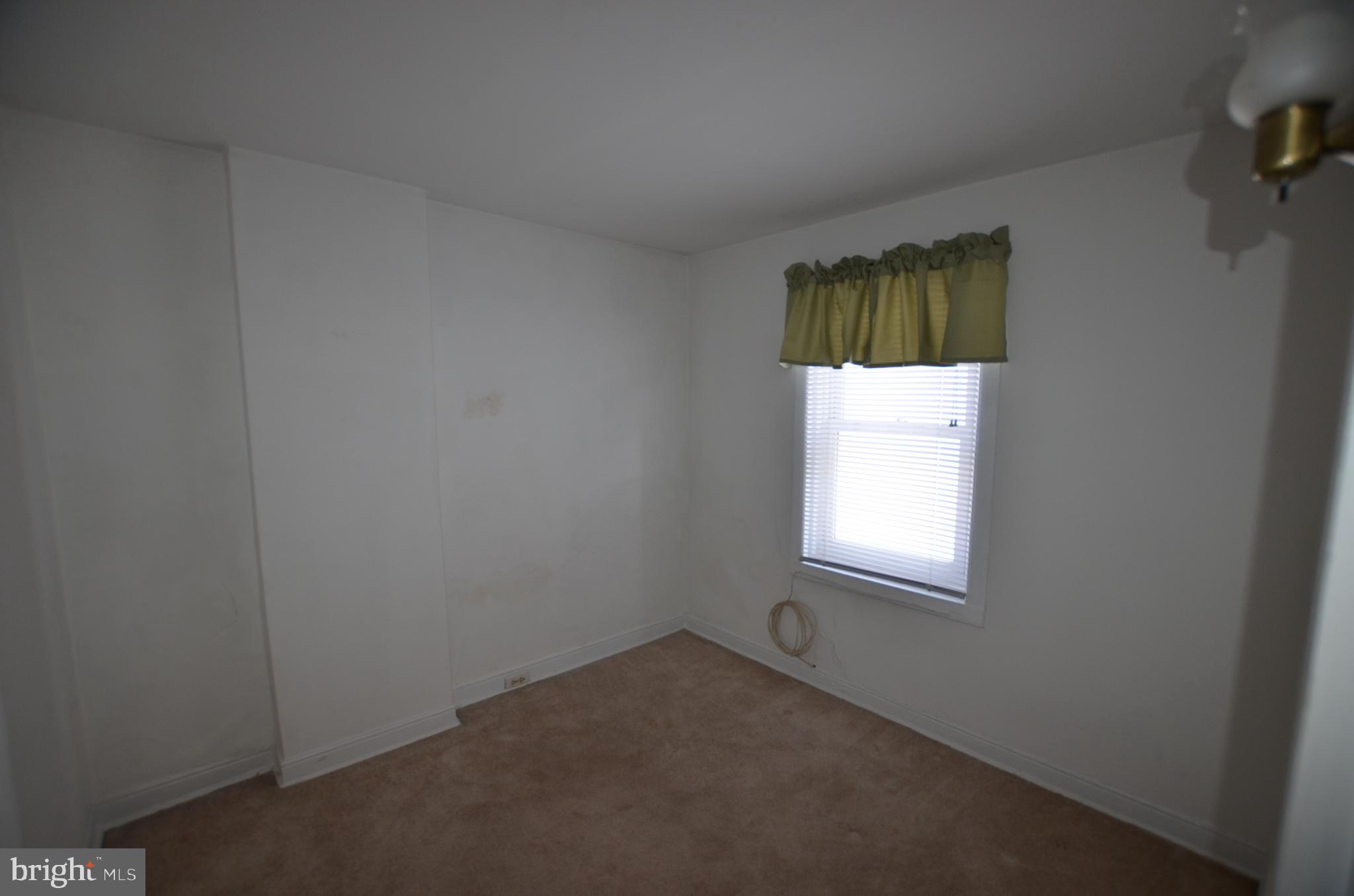 OLD NEW CASTLE - Residential