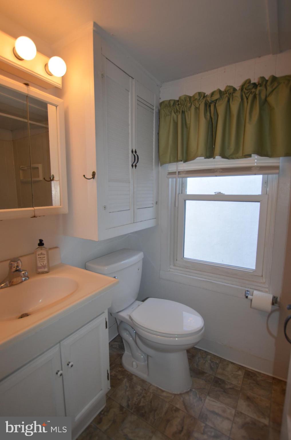 OLD NEW CASTLE - Residential