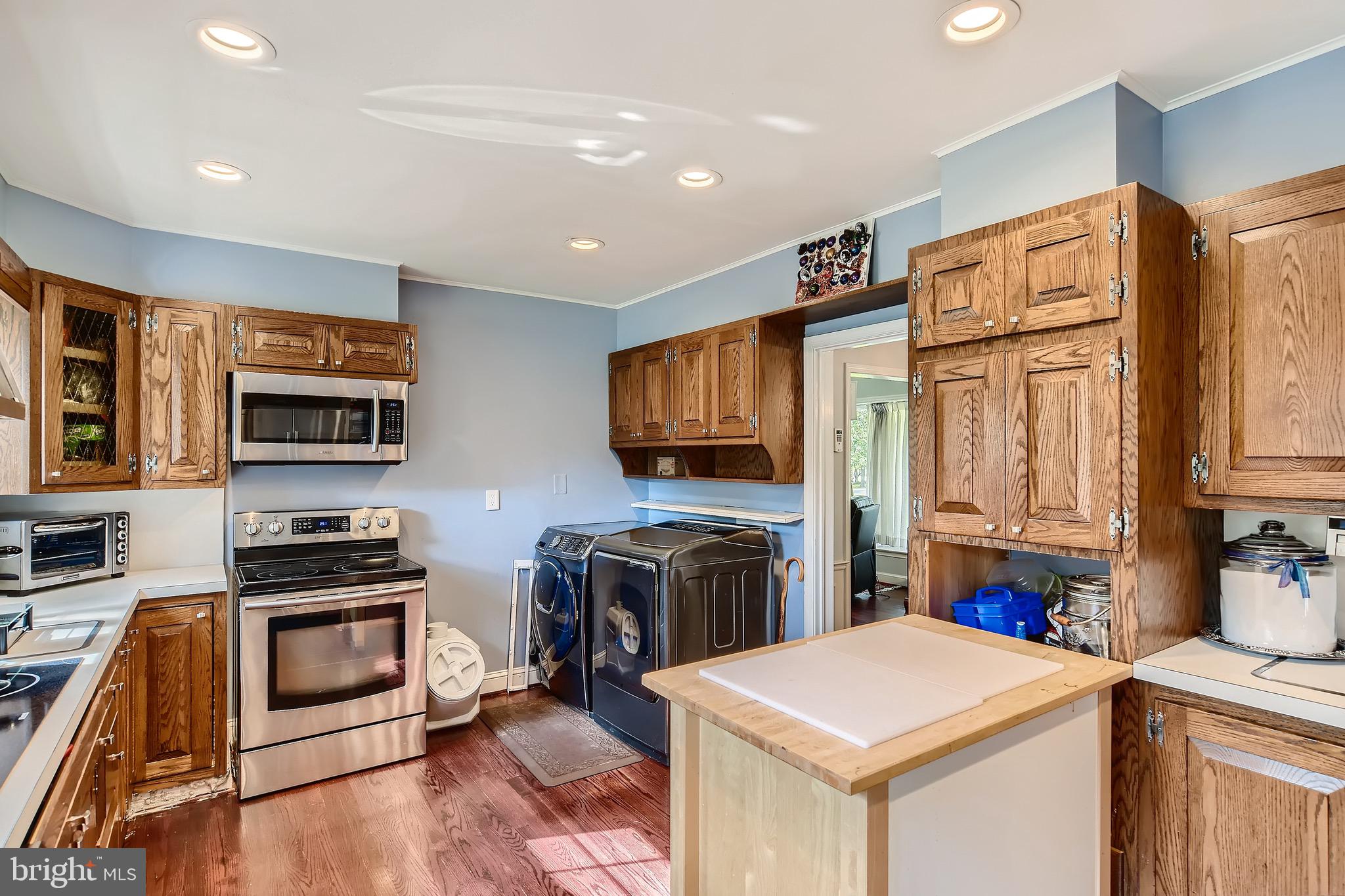 HAMPTON - Residential