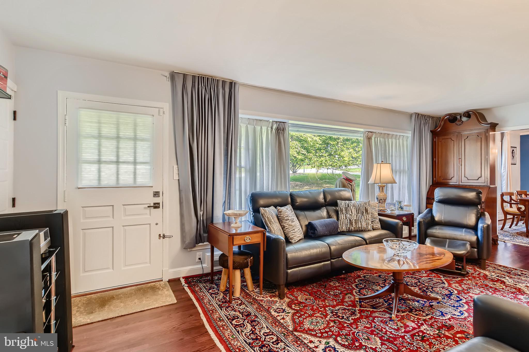 HAMPTON - Residential