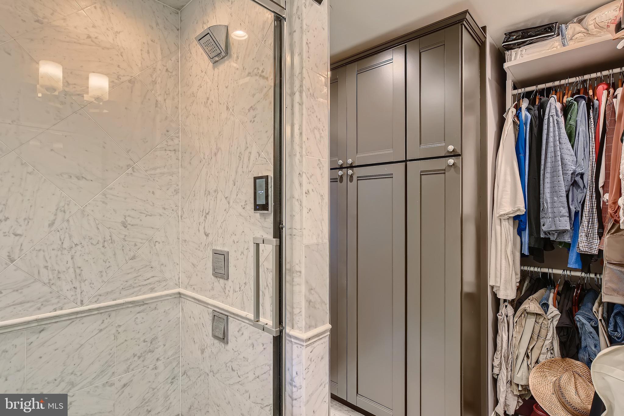 HAMPTON - Residential