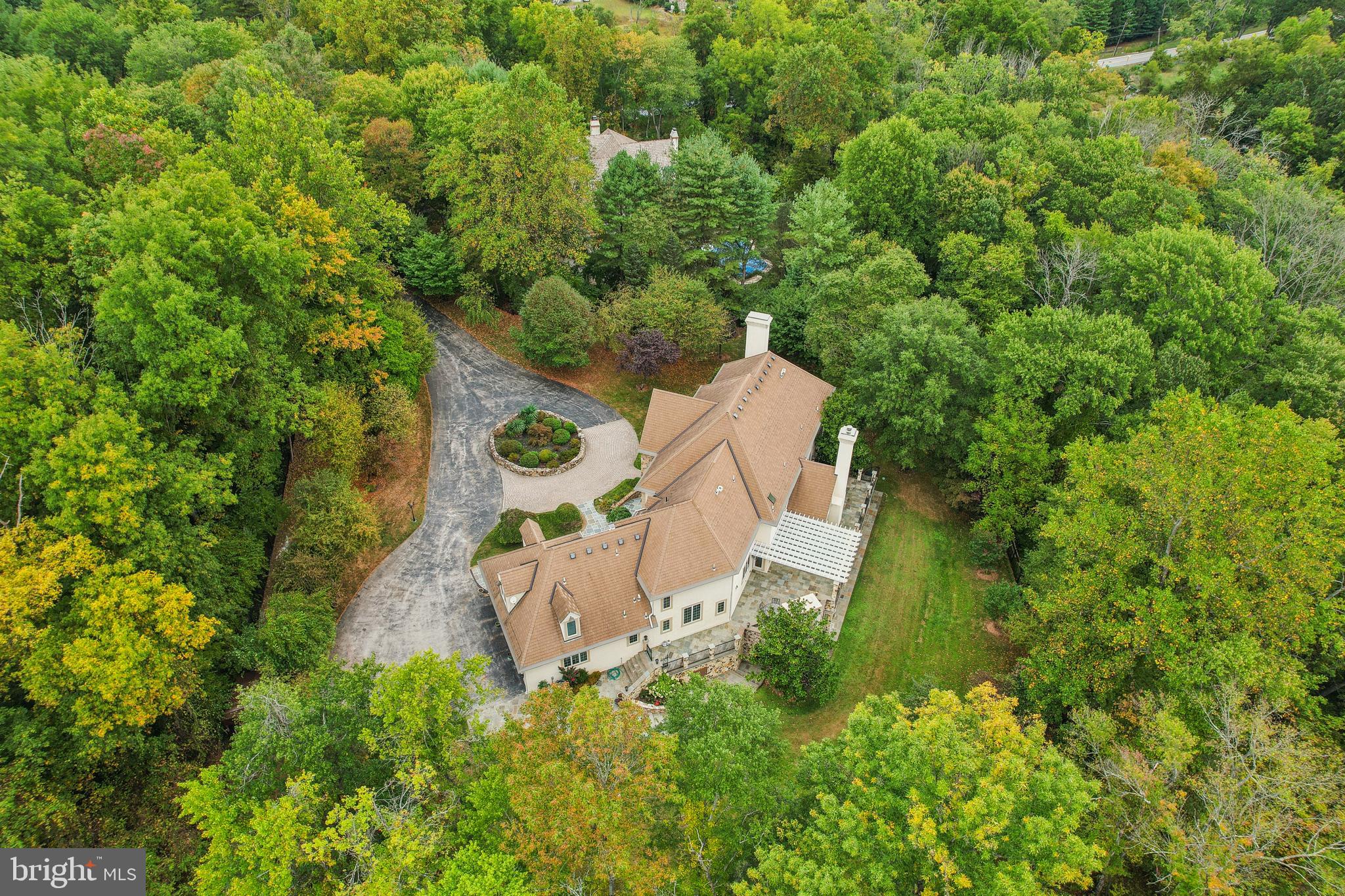 RADNOR HUNT - Residential