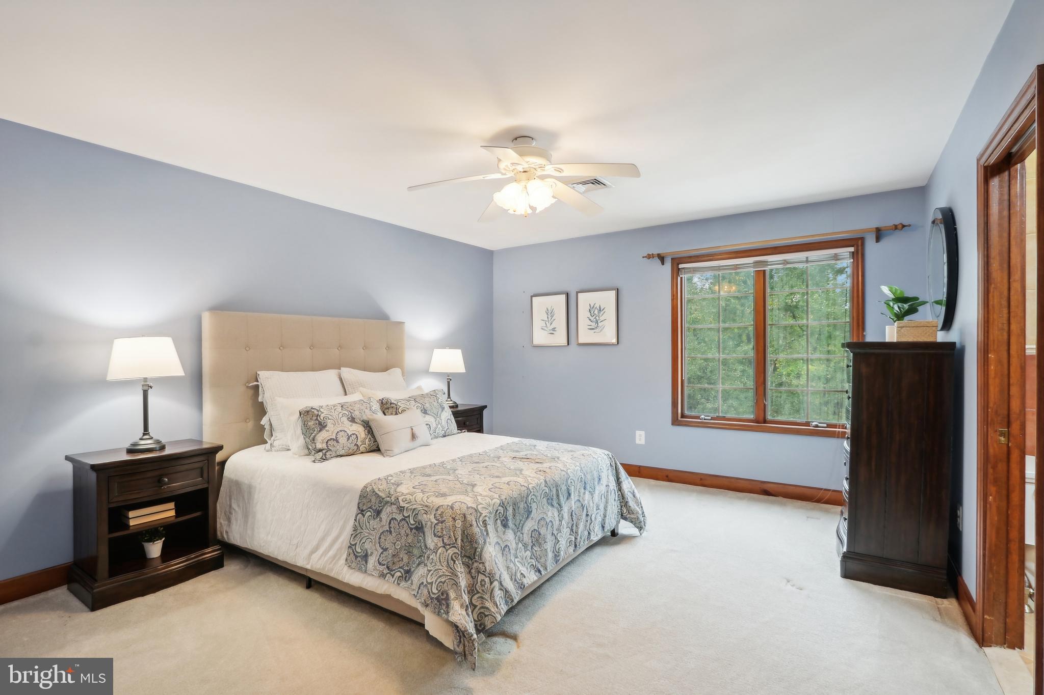 RADNOR HUNT - Residential