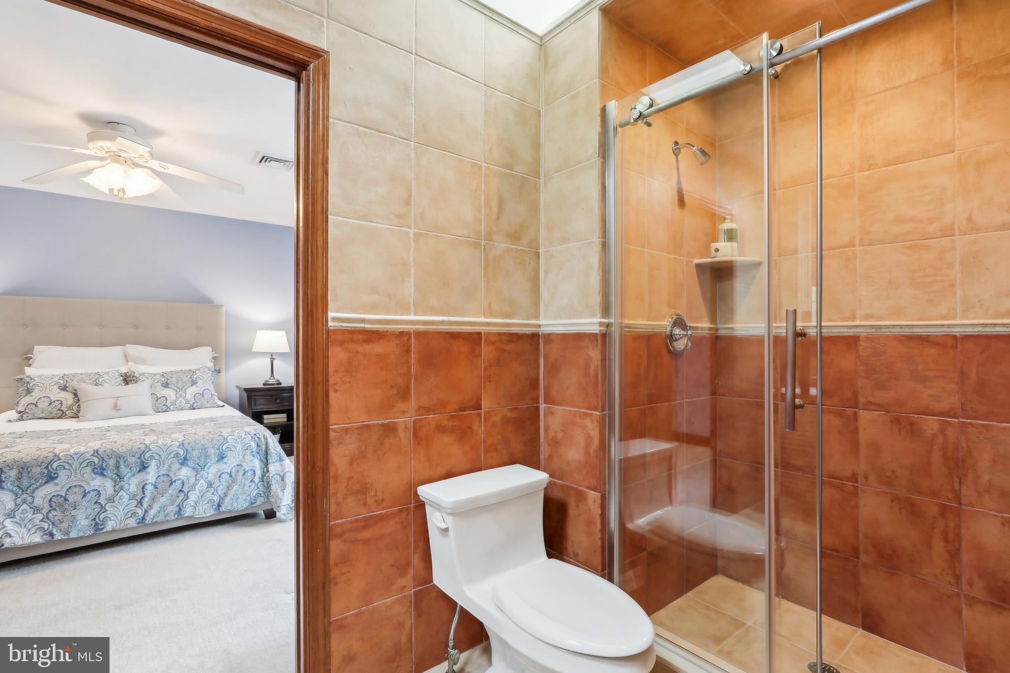 RADNOR HUNT - Residential