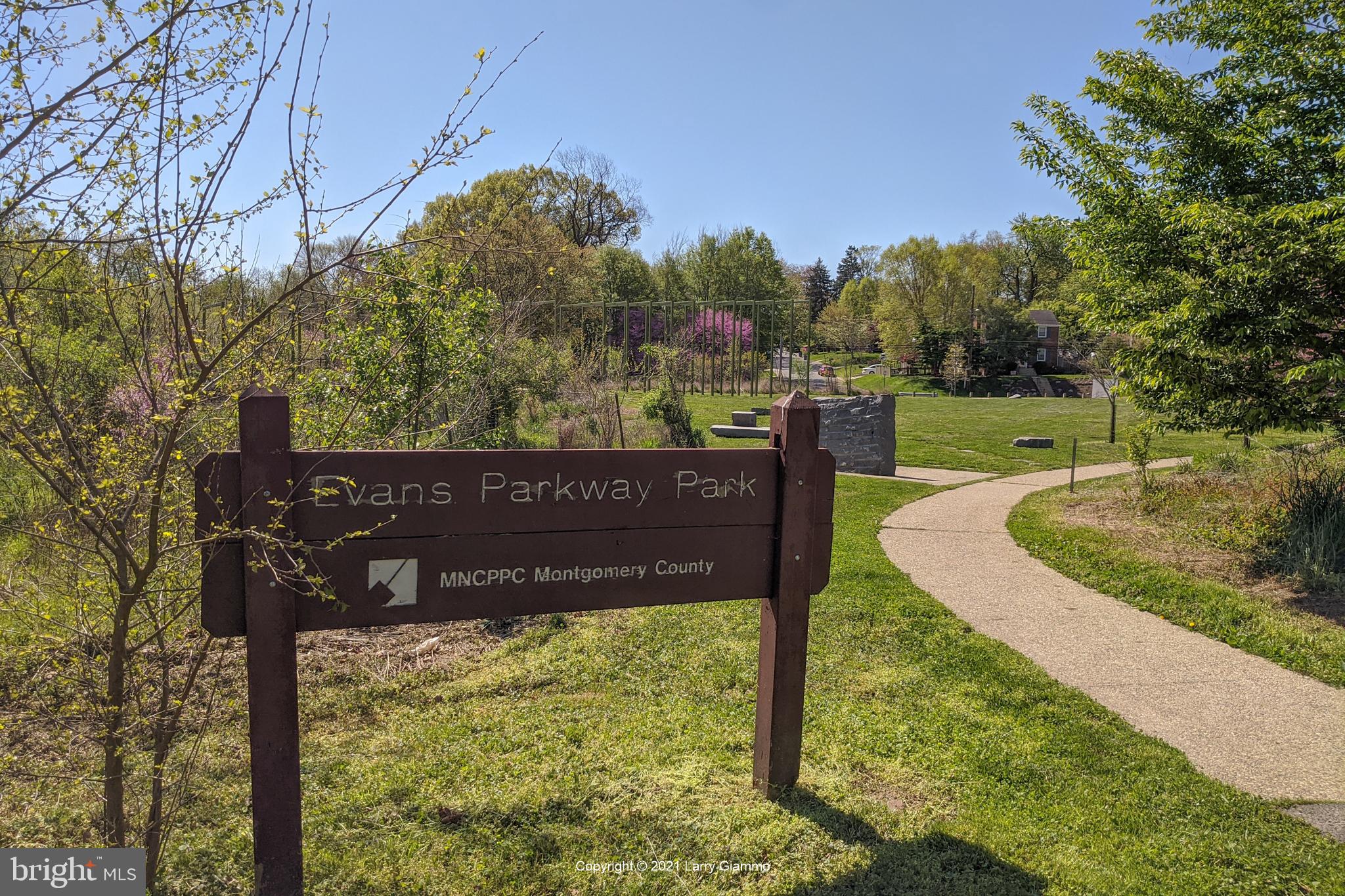 FOREST ESTATES - Residential